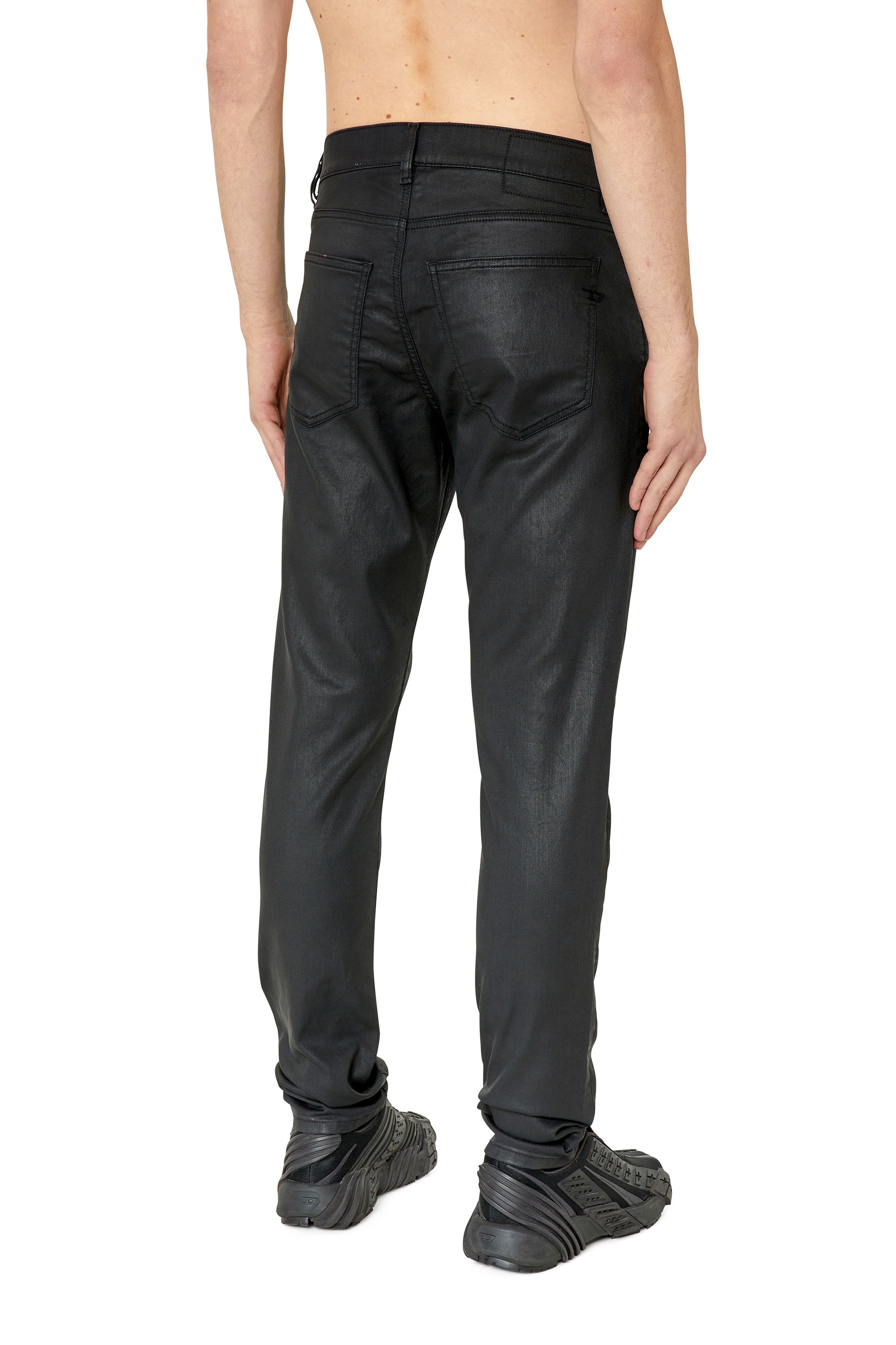 Diesel - Slim 2060 D-Strukt Joggjeans® 068CP, ブラック/ダークグレー - Image 4