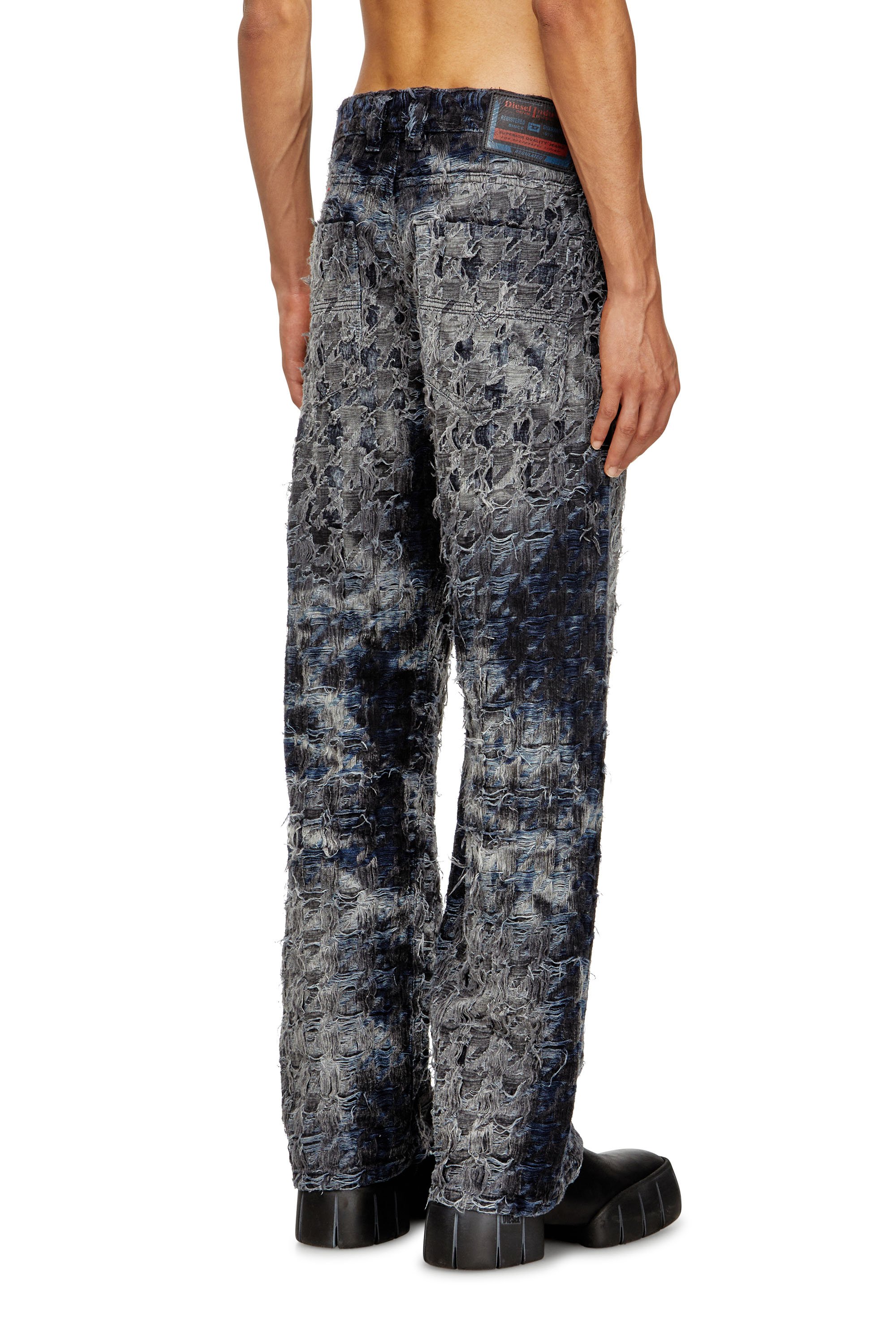 Diesel - Male's Relaxed Jeans 1980 D-Eeper 0CEBL, ダークブルー - 4