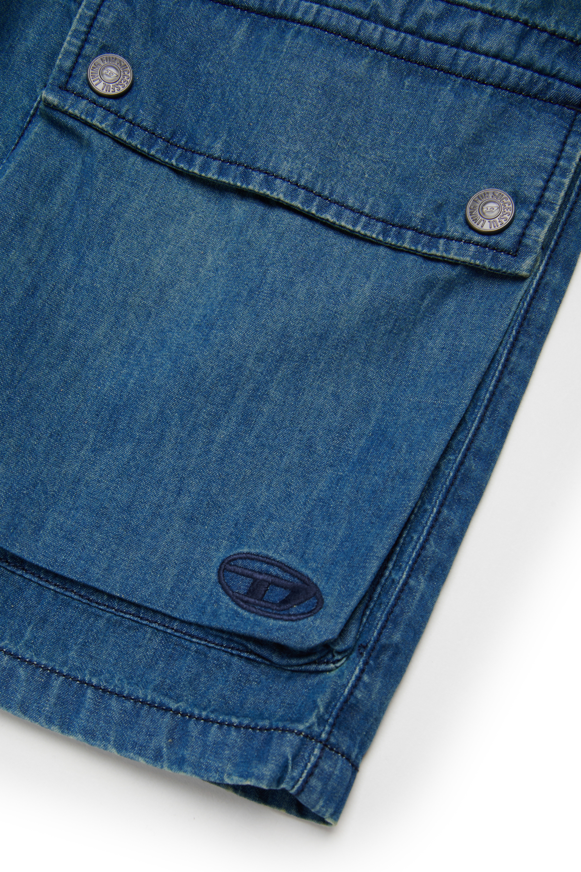 Diesel - PELTY, Female's デニムショートパンツ in ミディアムブルー - 4