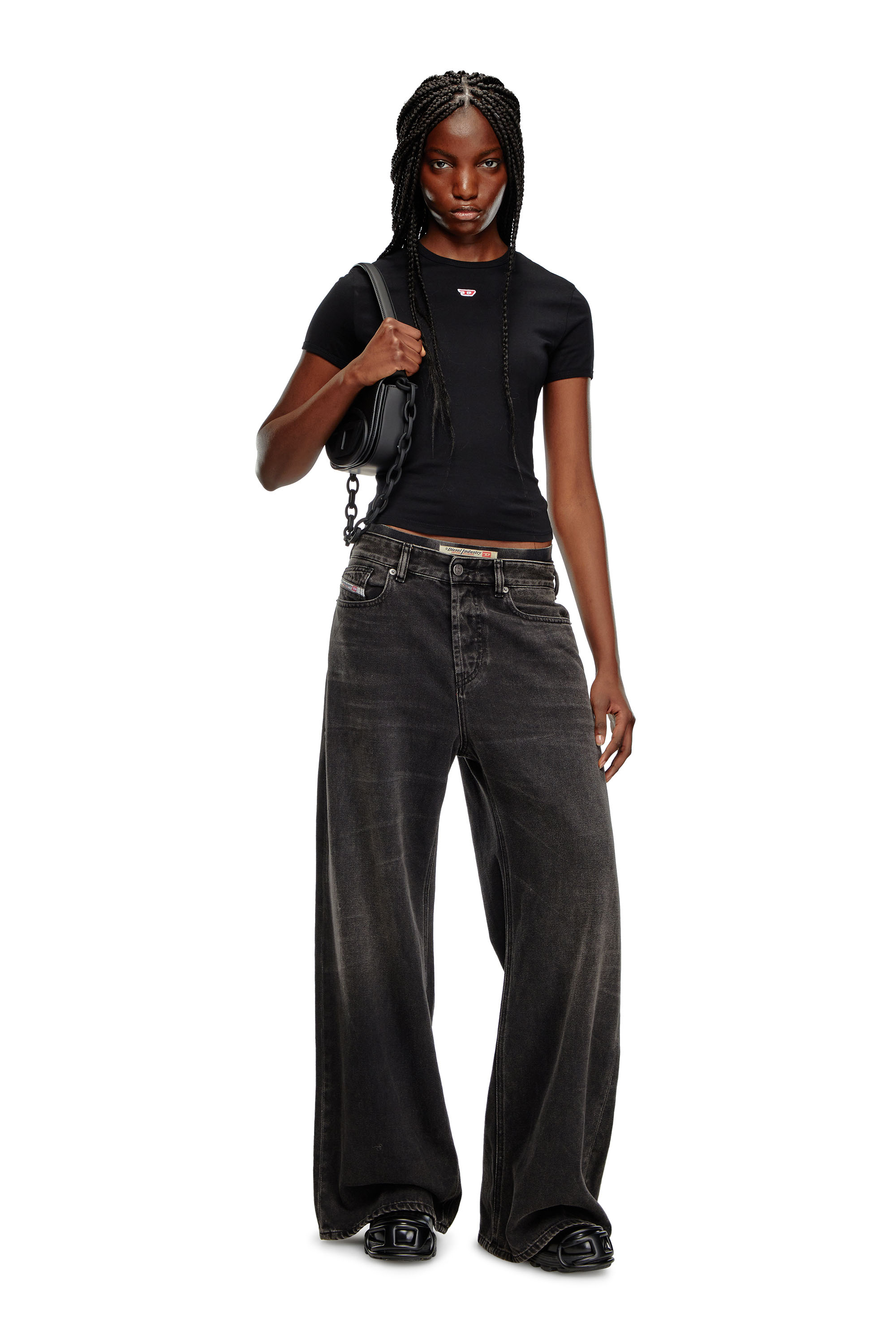 Diesel - T-UNCUTIE-LONG-D, Female's T-shirt with embroidered D patch in ブラック - 2