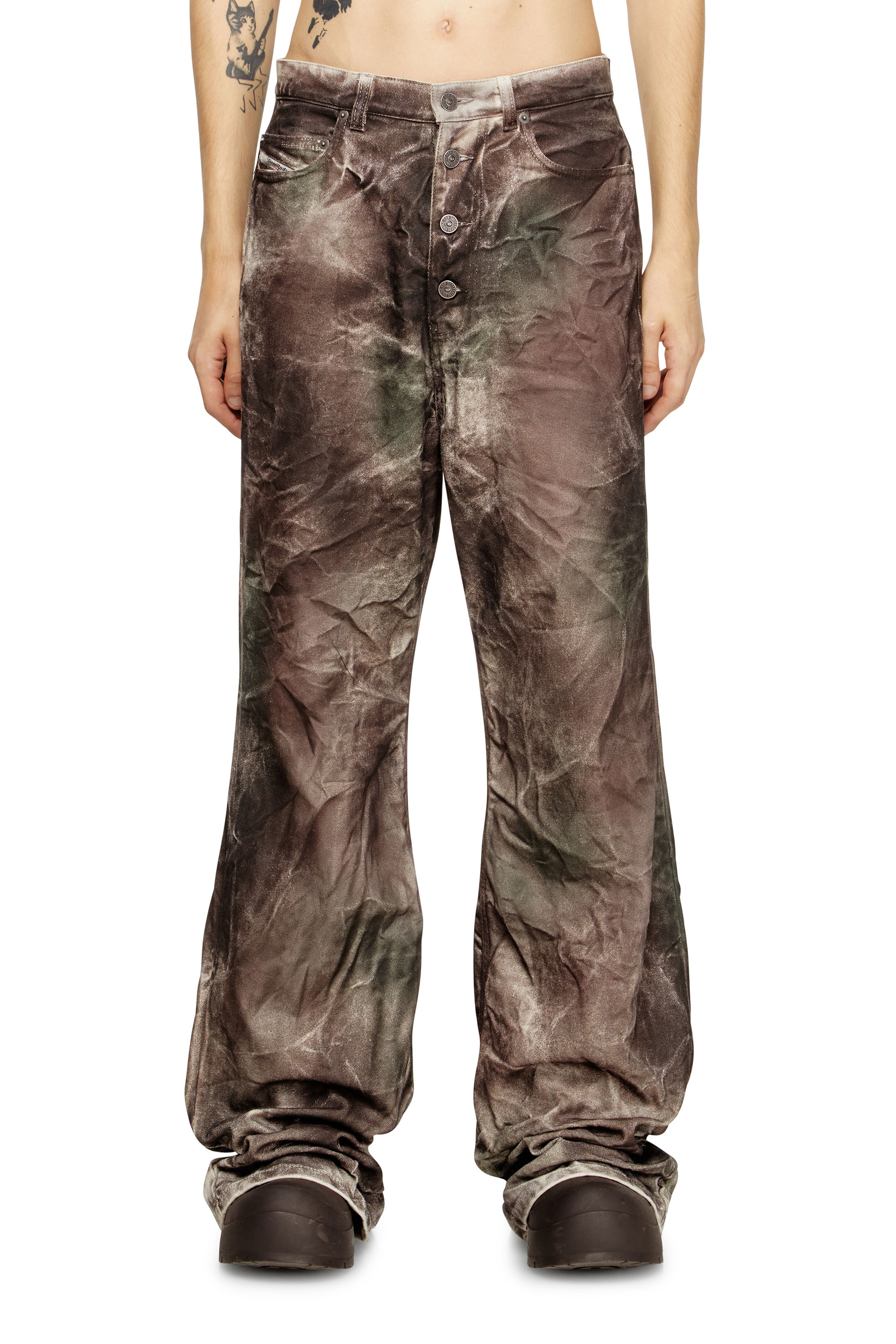 Diesel - P-THUG-PANT, Unisex's Pants in crinkled camo canvas in ブラウン/グリーン - 3