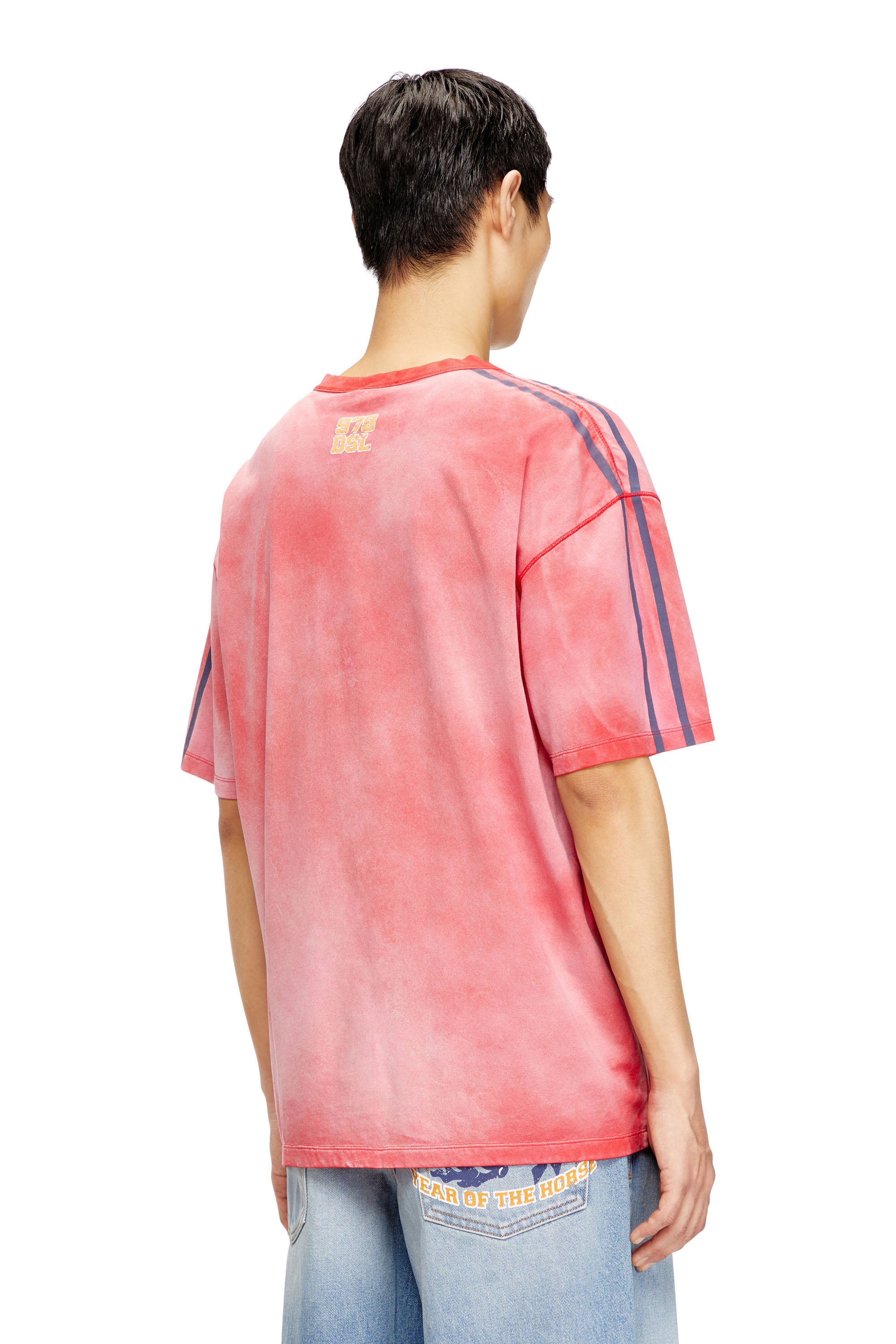 Diesel - CL-T-BOXT-HORSE, Male's Cotton T-shirt with horse graphic print in レッド - 4