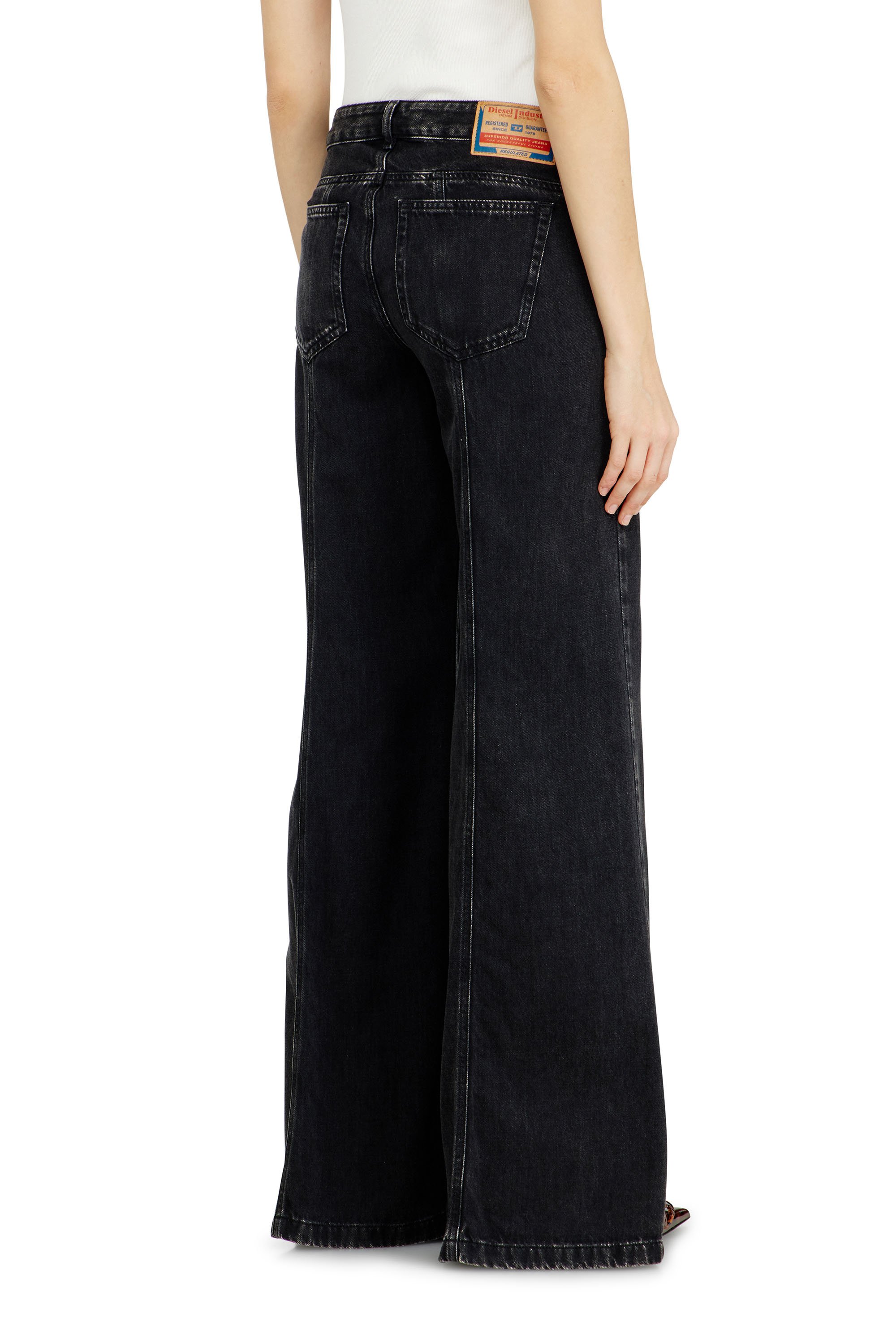 Diesel - Female's Flare Jeans D-Akii 068HN, ブラック/ダークグレー - 4