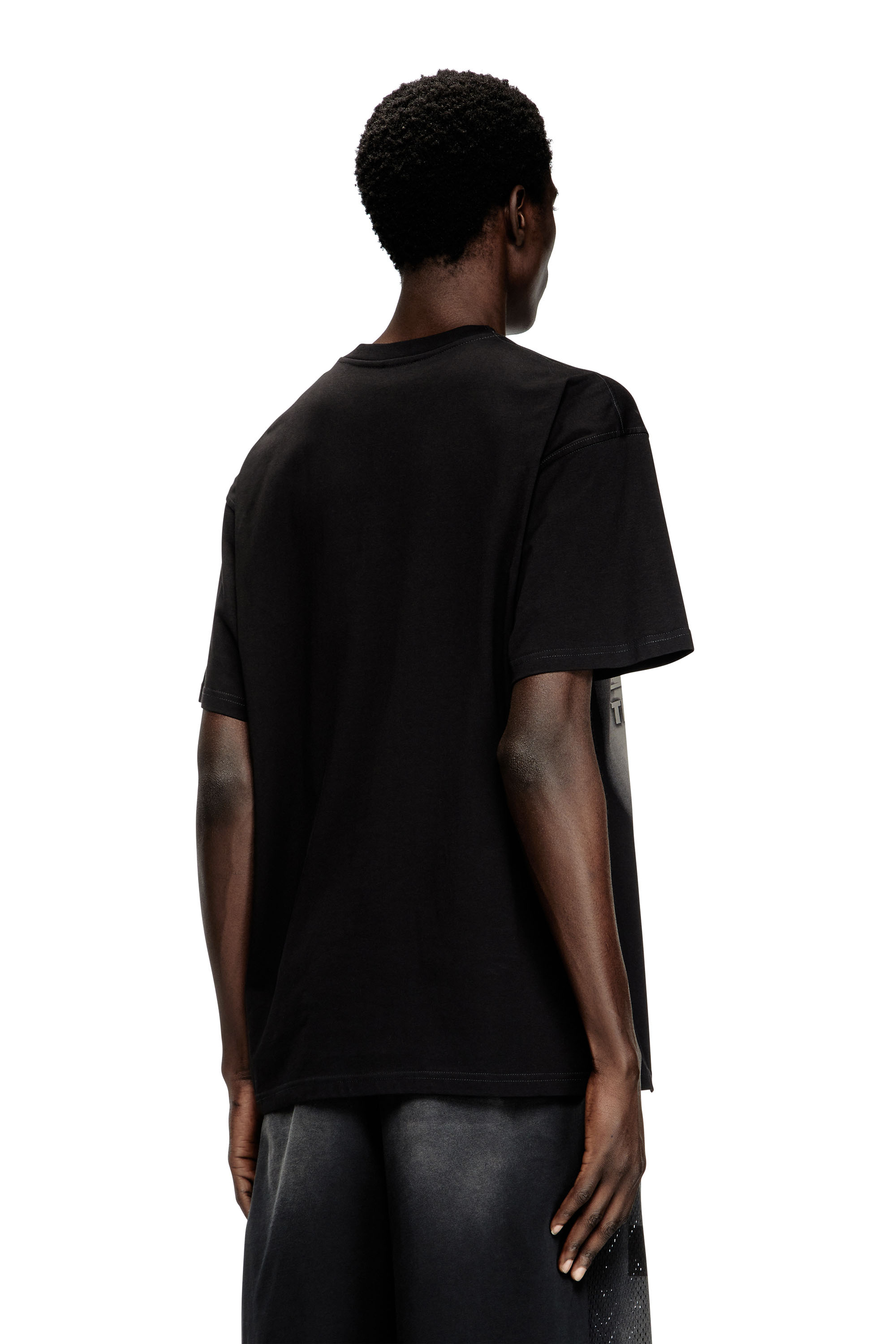 Diesel - T-BOXT-R15, Male's T-shirt with blowout logo graphic in ブラック - 4