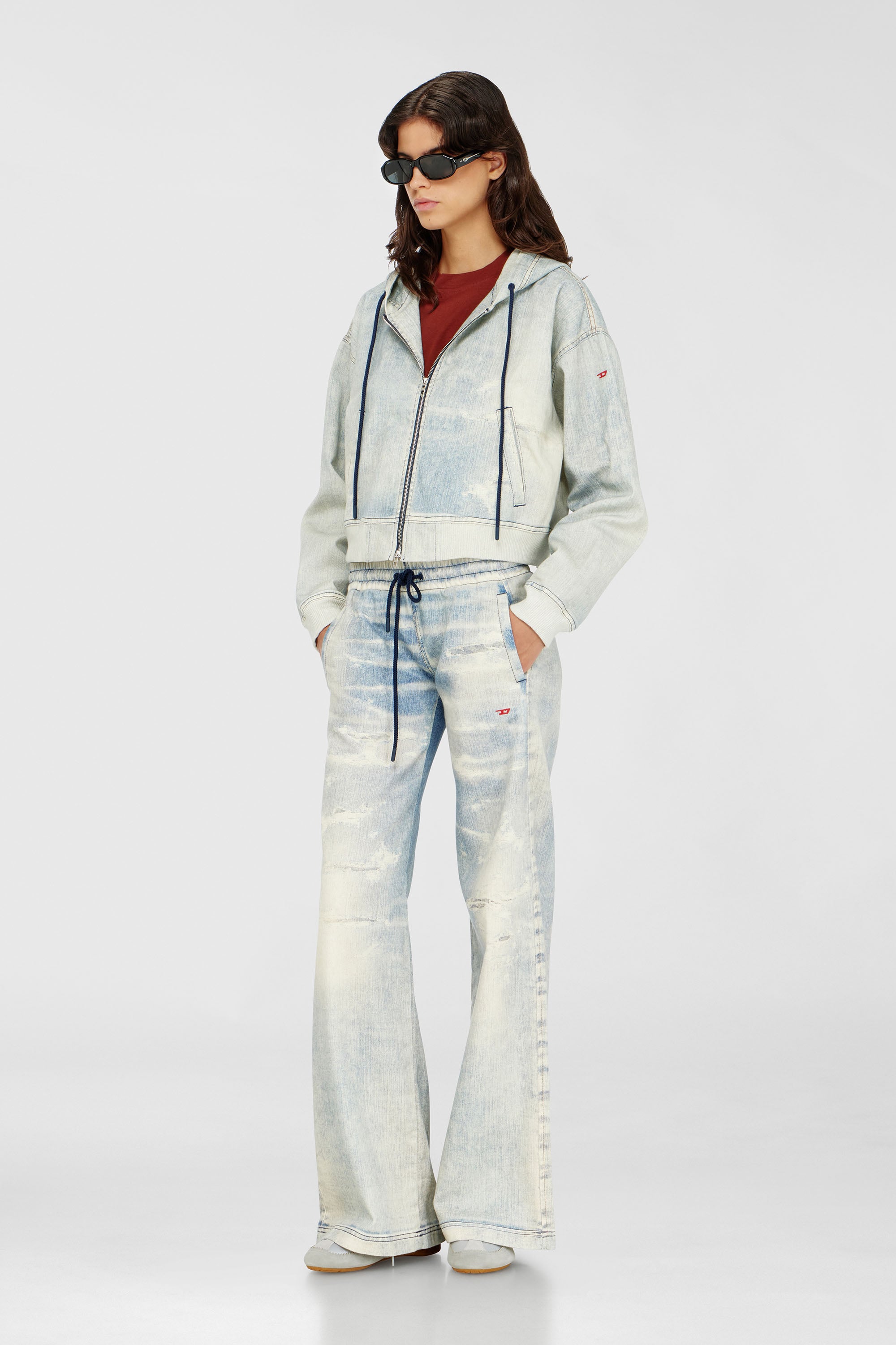 Diesel - DE-GIRI-CROP JOGG, Female's ジョグ ジップアップパーカー in ライトブルー - 2