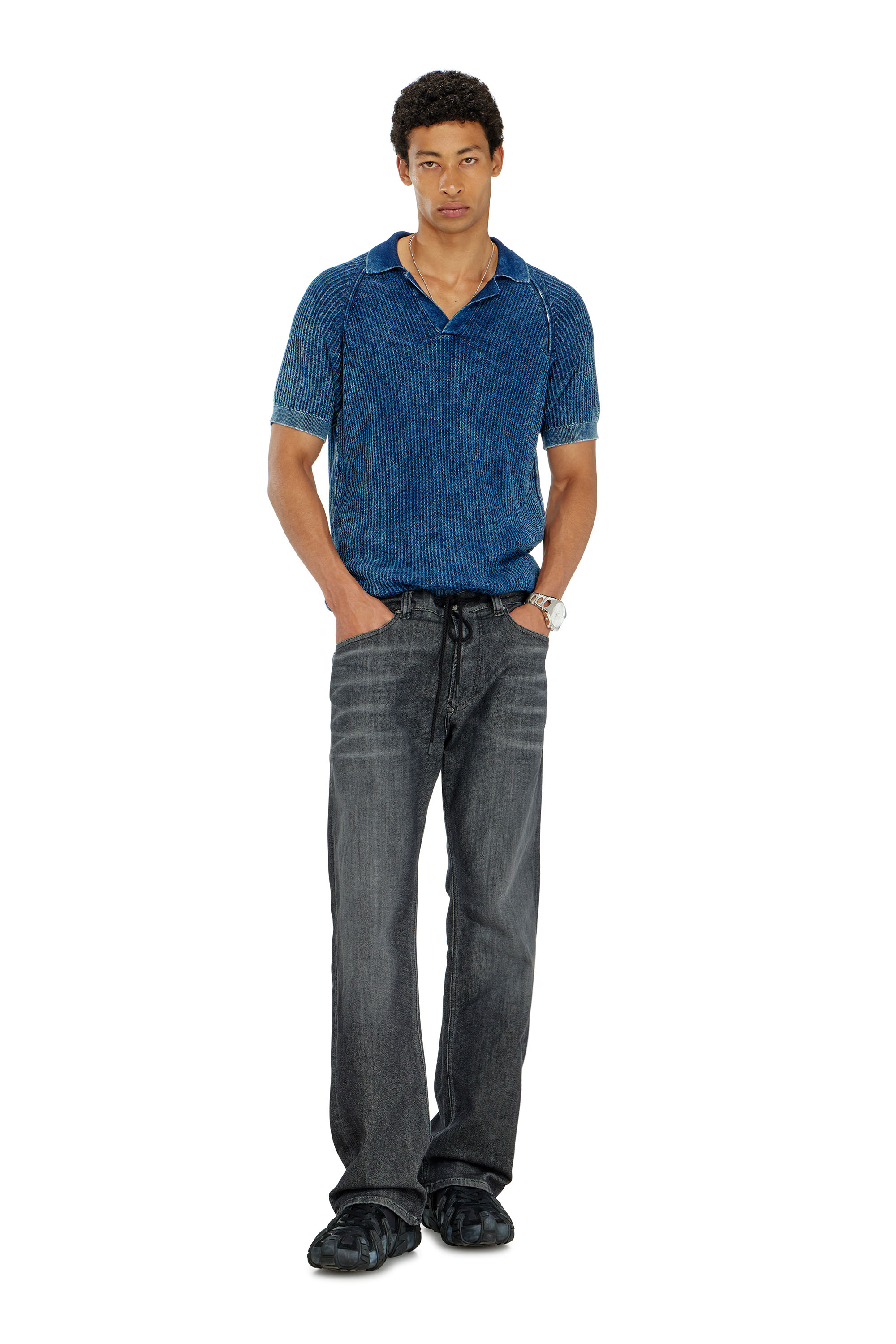 Diesel - Male's Relaxed 2080 D-Reel Joggjeans&reg; 09M66, ブラック/ダークグレー - 1