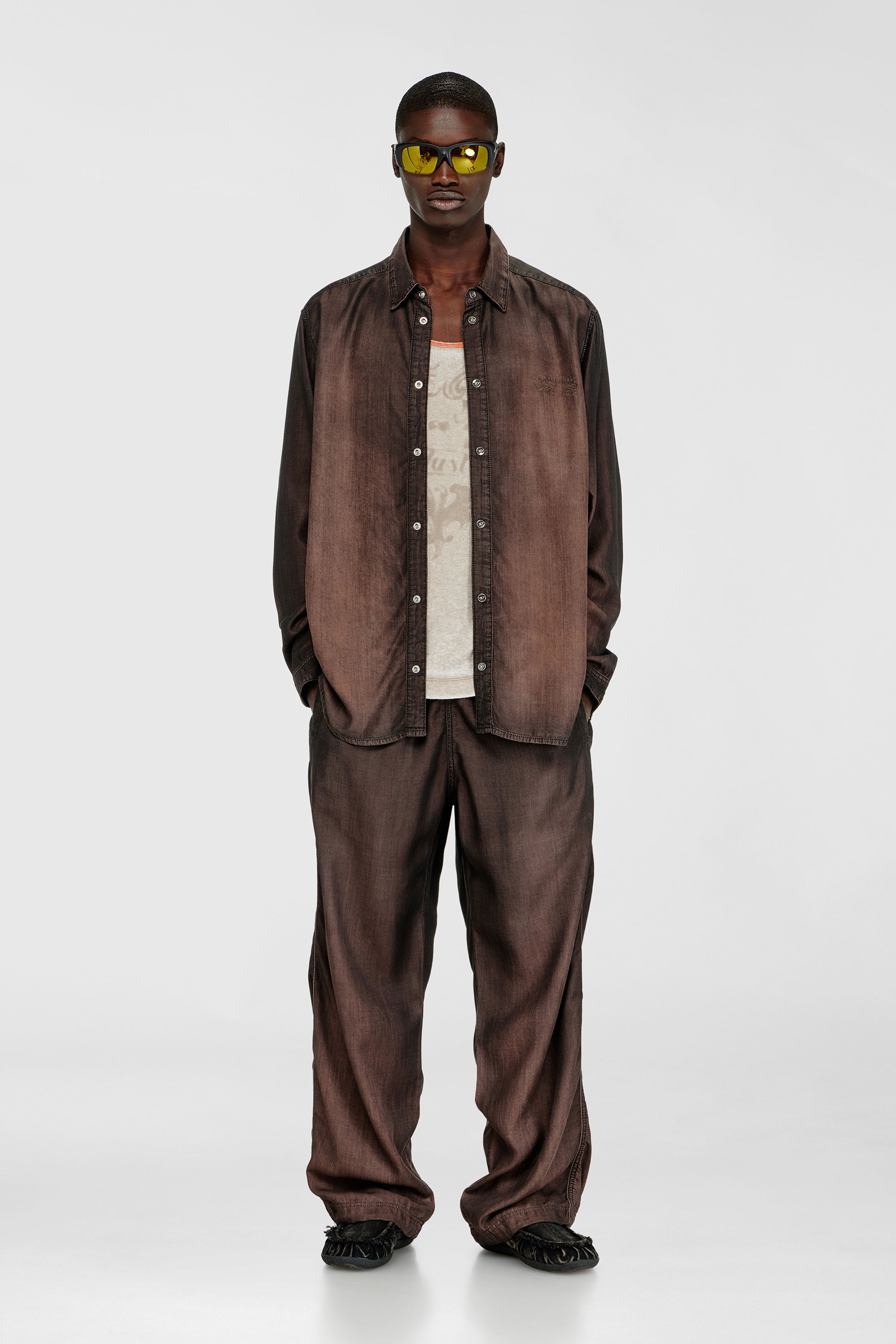 Diesel - D-SIMPLY-S16, Male's デニムシャツ in ブラウン - 1