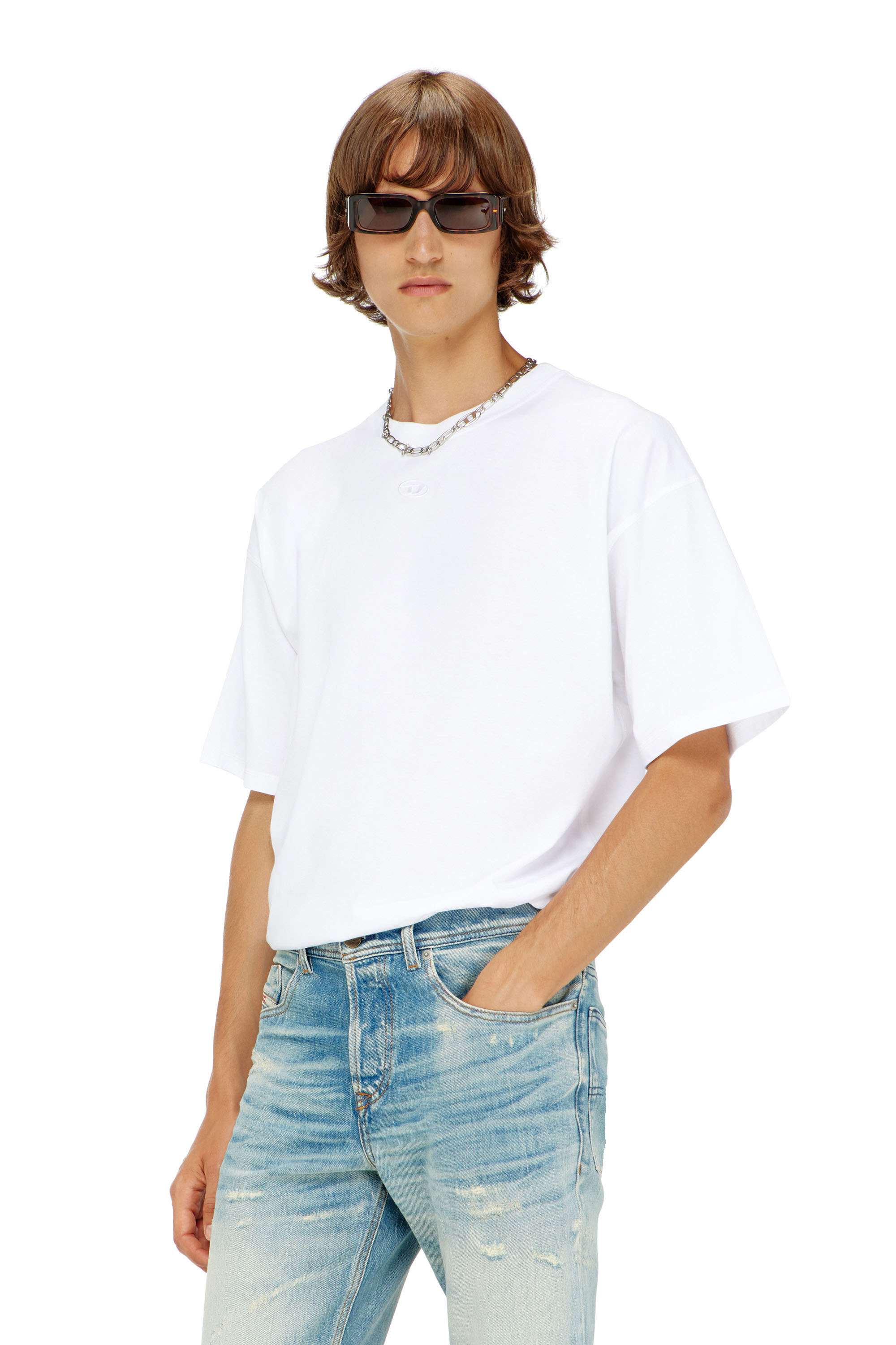 Diesel - T-LUCIEN-IHBI, Male's Tシャツ in ホワイト - 3