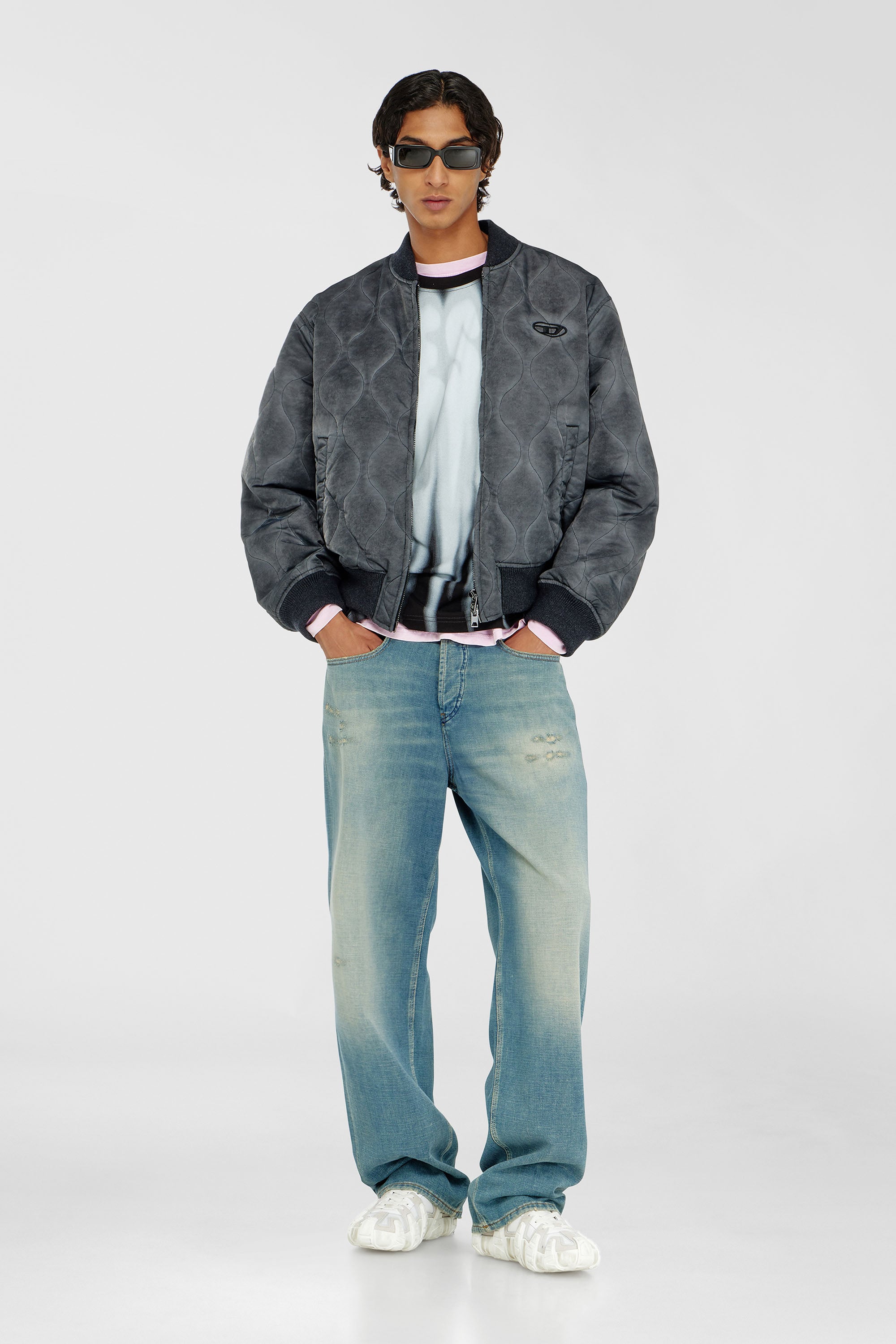Diesel - T-BOXT-AA1, Male's Tシャツ in ホワイト/ブラック - 1