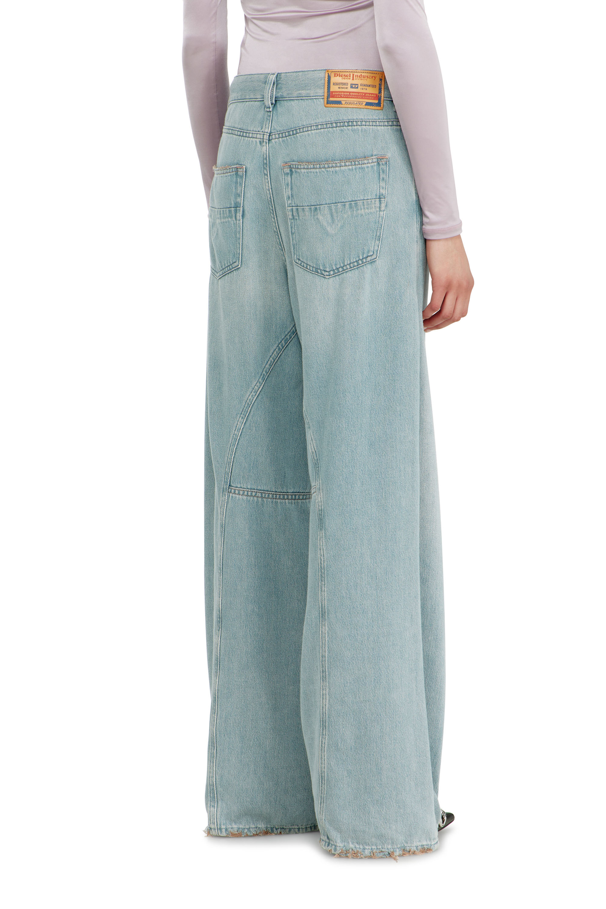 Diesel - Female's Relaxed Jeans 1996 D-Sire 09P84, ライトブルー - 5