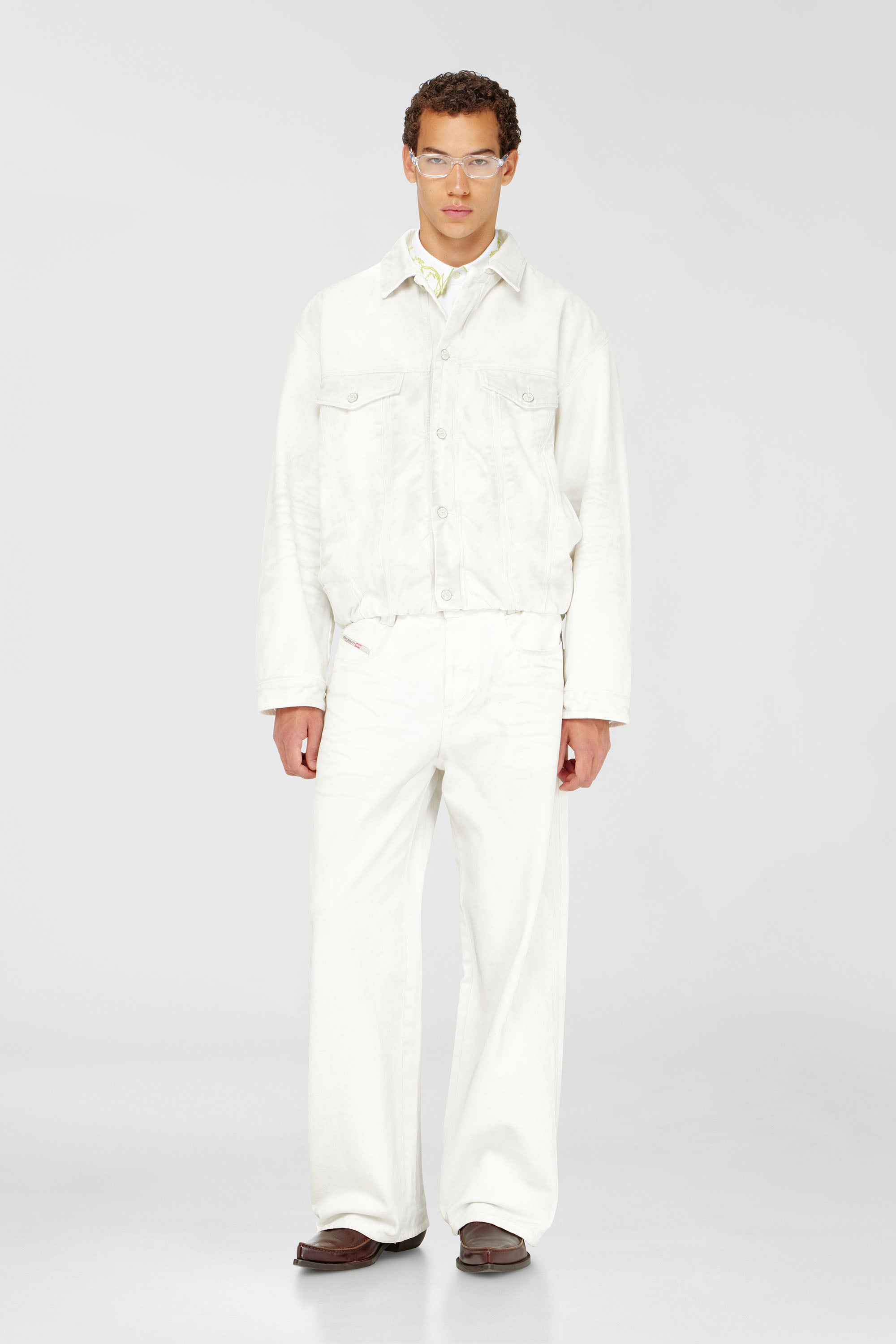 Diesel - D-MORVI-FSJ1, Male's Elasticated trucker jacket in denim in ホワイト - 2