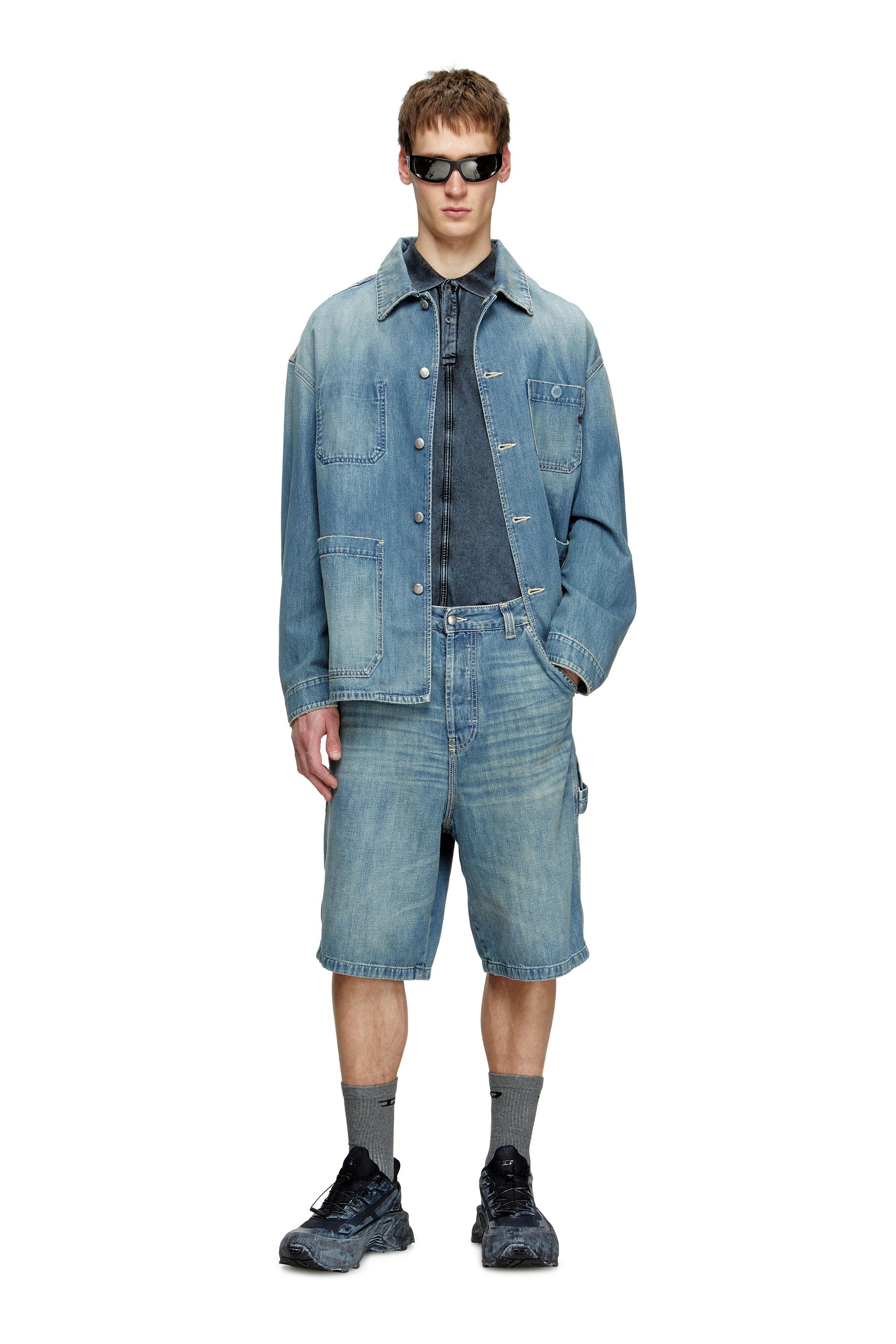 Diesel - D-LIVERY-W-SHORT, Male's Utility-style denim shorts in ライトブルー - 2