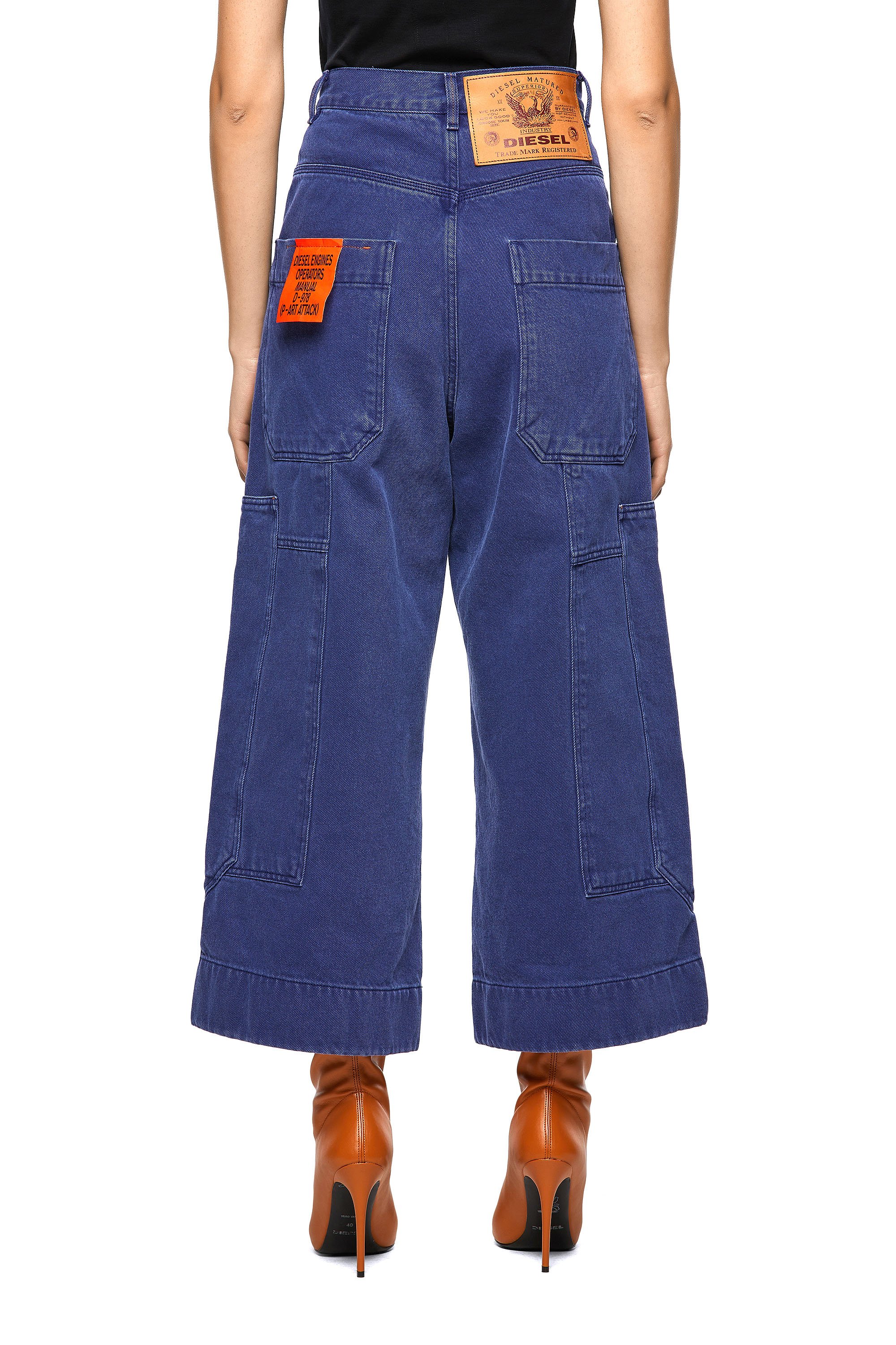 Diesel - D-Luite 0EEAX Bootcut and Flare Jeans, ミディアムブルー - Image 2