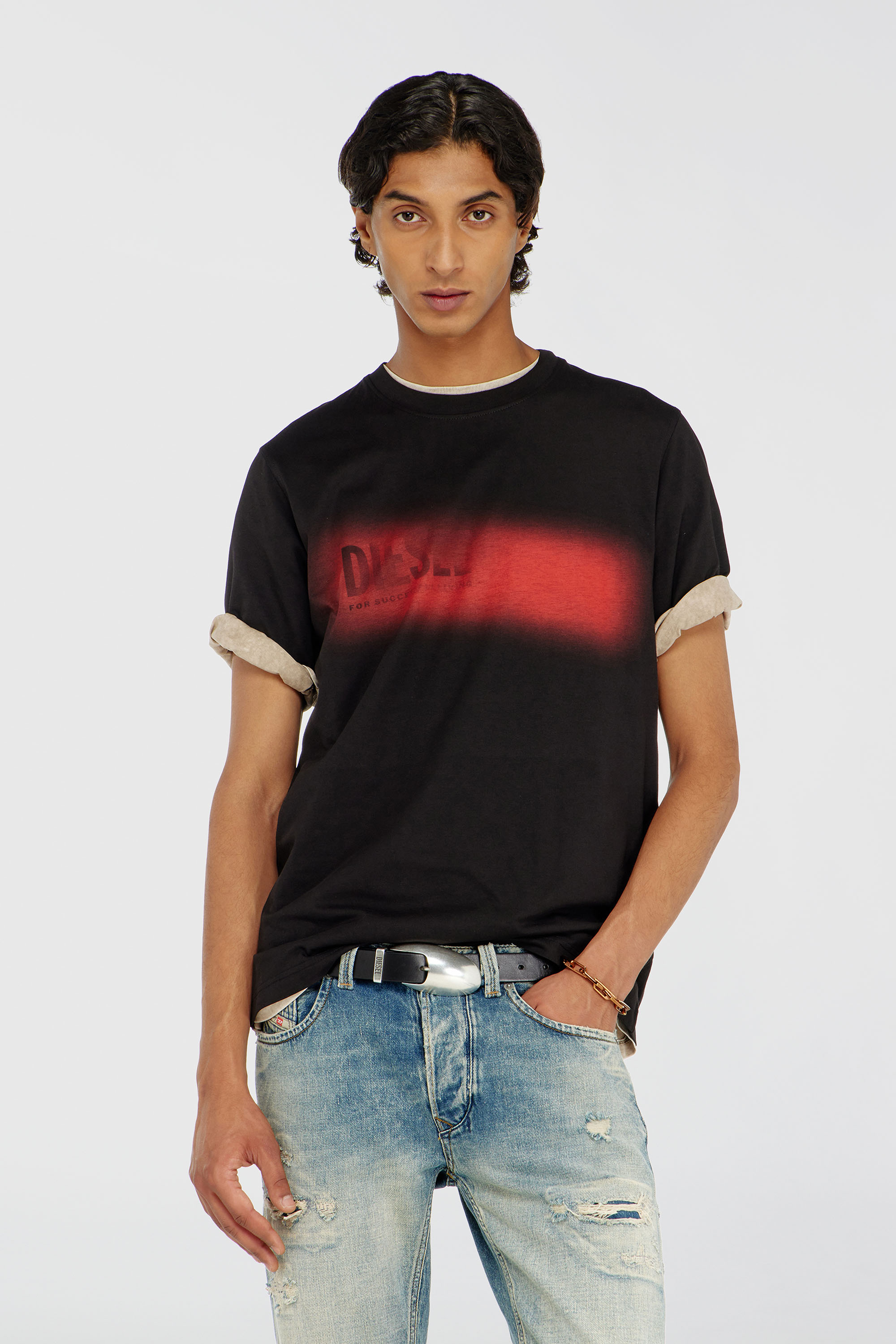 Diesel - T-ADJUST-AA5, Male's Tシャツ in ブラック - 1