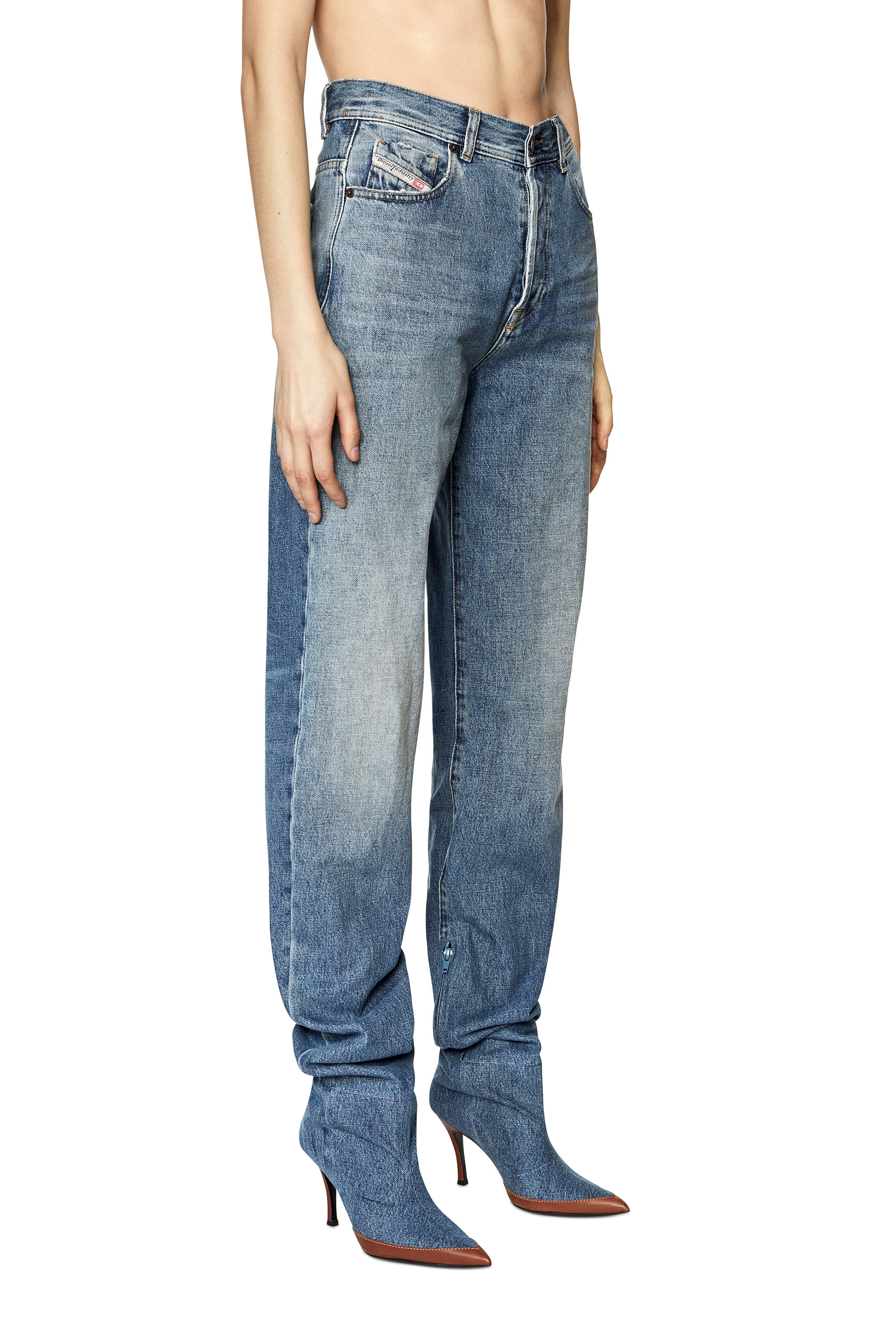 DIESEL 1956 Dチューリップストレートレッグジーンズ 1956 D-Tulip Woman: Straight medium blue Jeans | Diesel