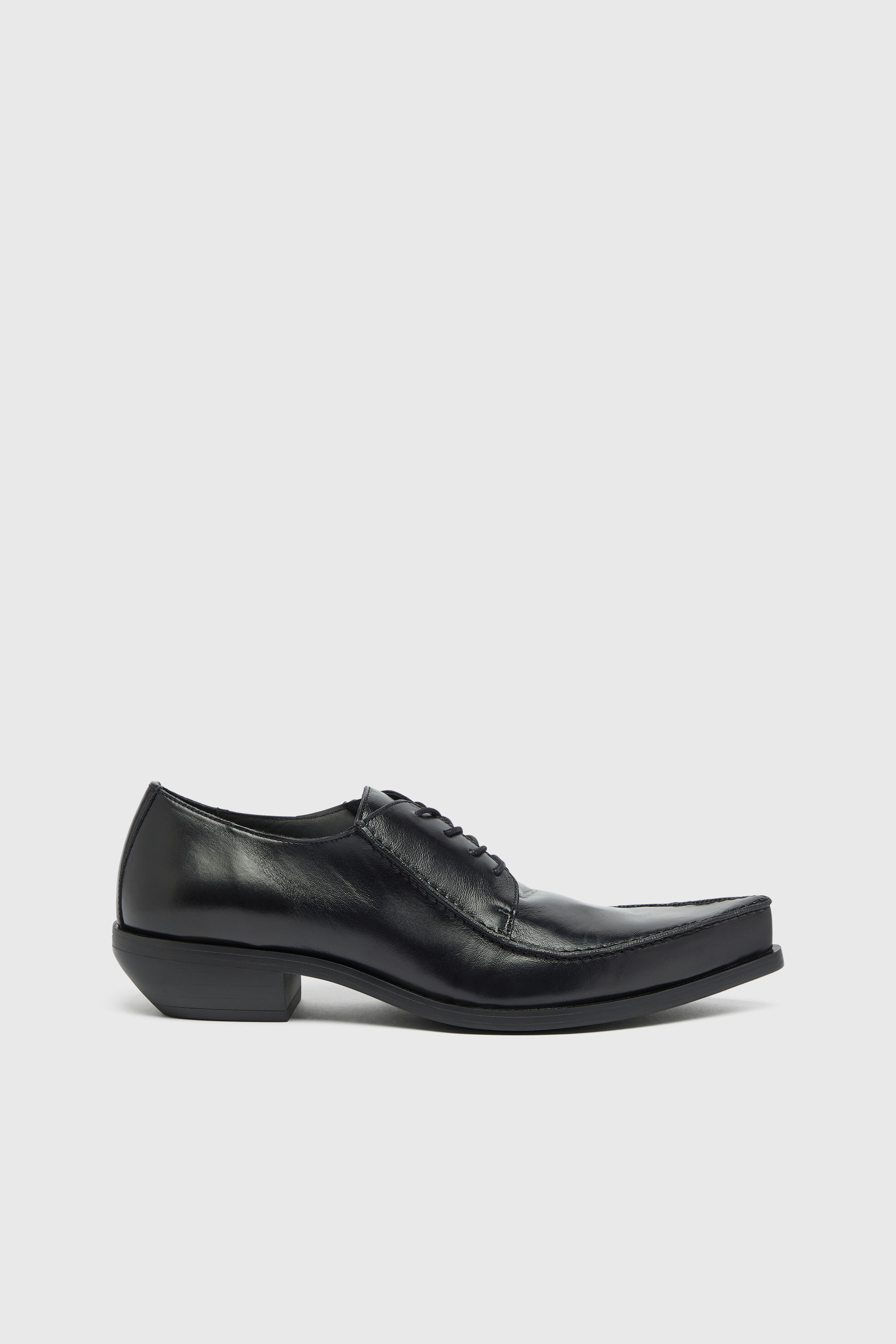 Diesel - D-FRIDO-30-SC, Male's D-Frido-Derby shoes in leather in null - 1