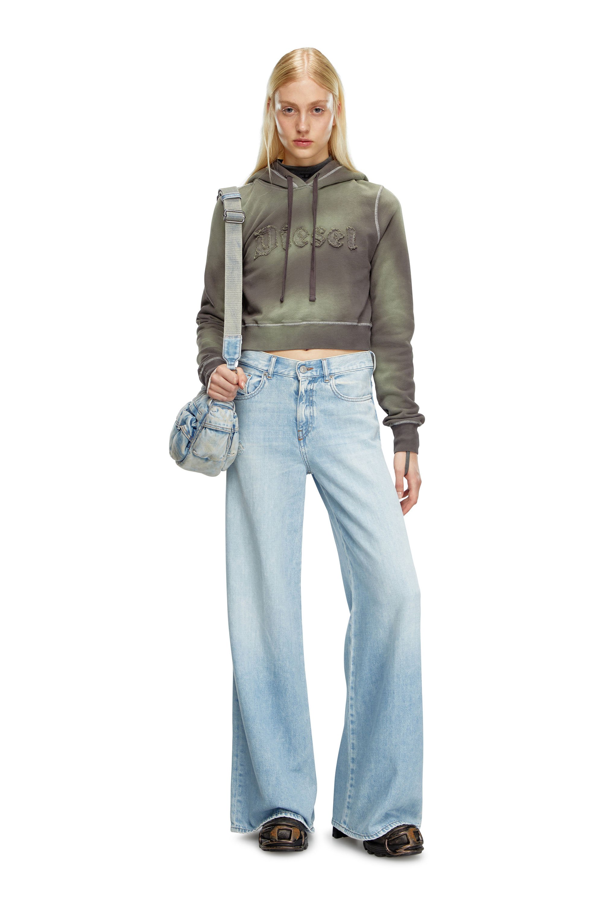 Diesel - Bootcut and Flare Jeans 1978 D-Akemi 068MQ, ライトブルー - Image 2