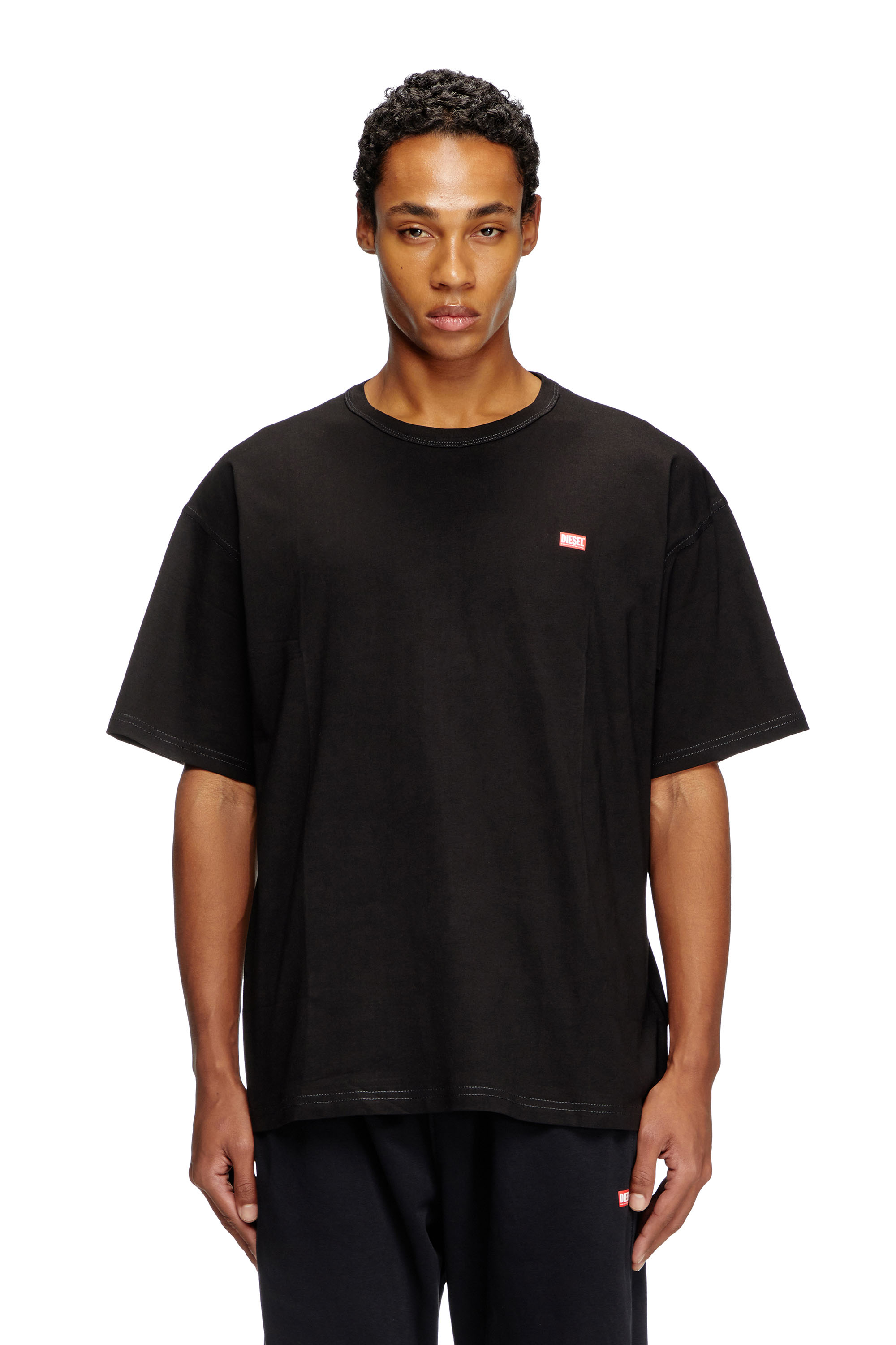 Diesel - T-BOXT-R30, Male's T-shirt with small logo in ブラック - 1