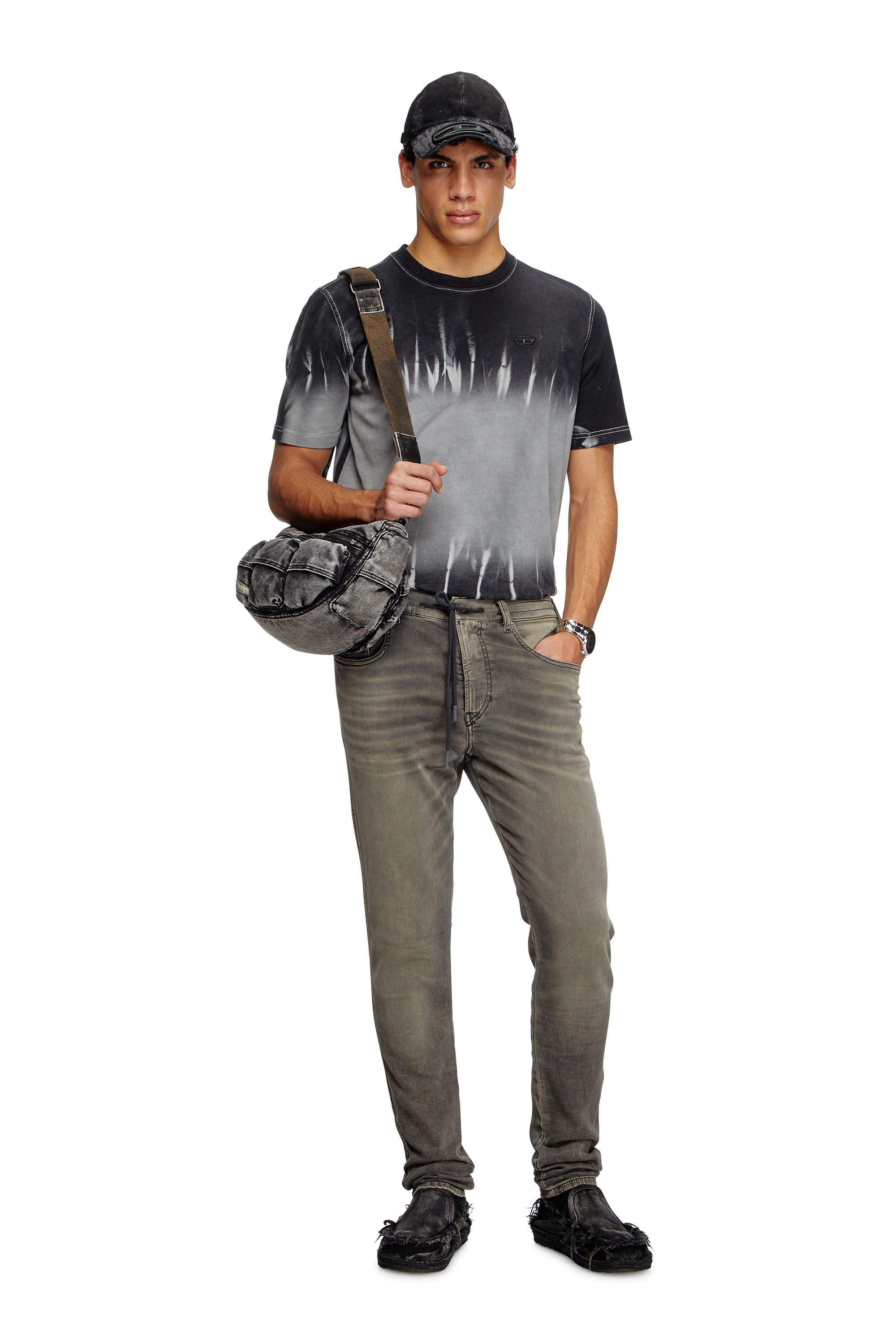 Diesel - Male's Slim 2062 D-Strukt Joggjeans® 068PD, ライトグレー - 1