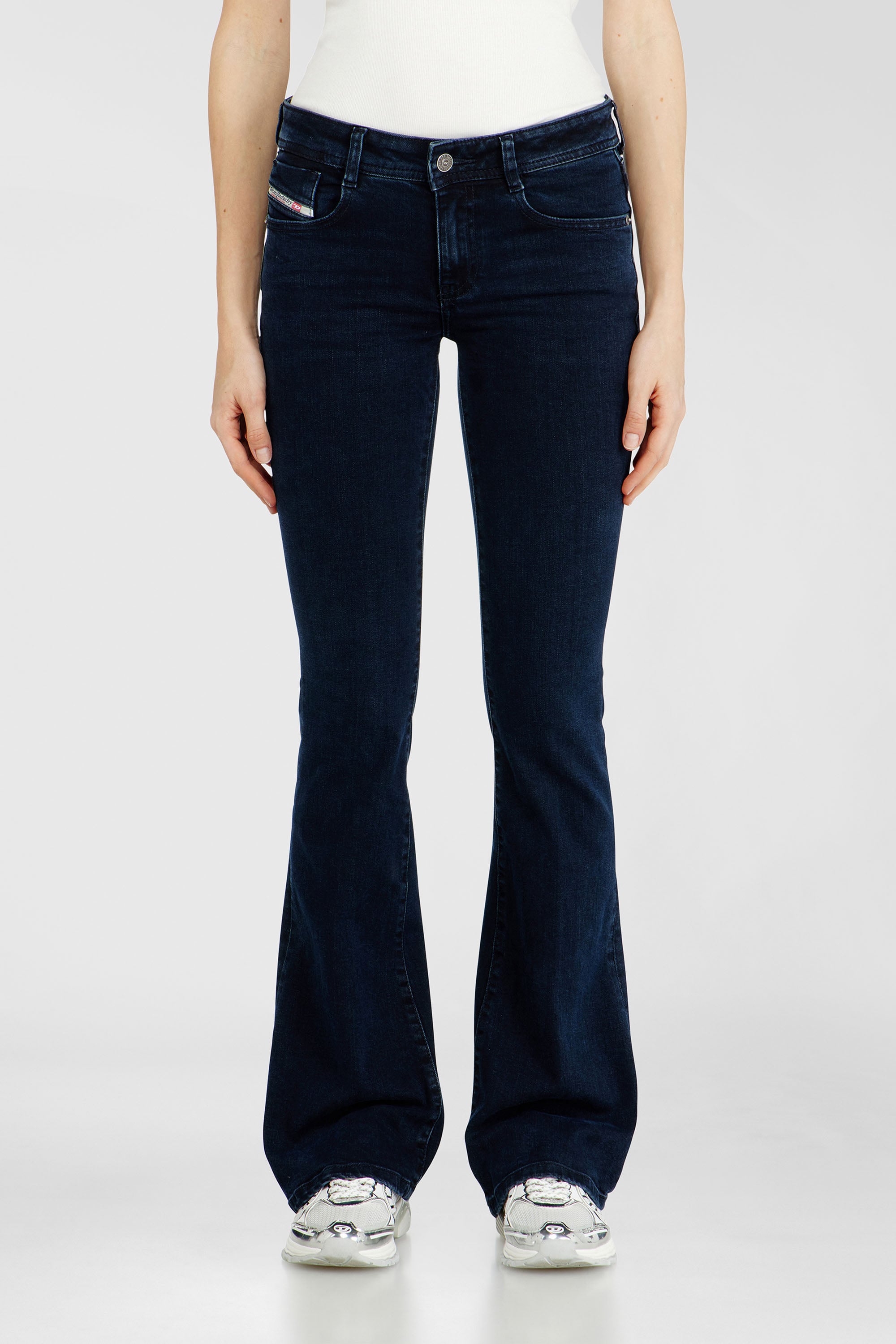 Diesel - Female's Bootcut Jeans 1969 D-Ebbey 0KBBG, null - 4