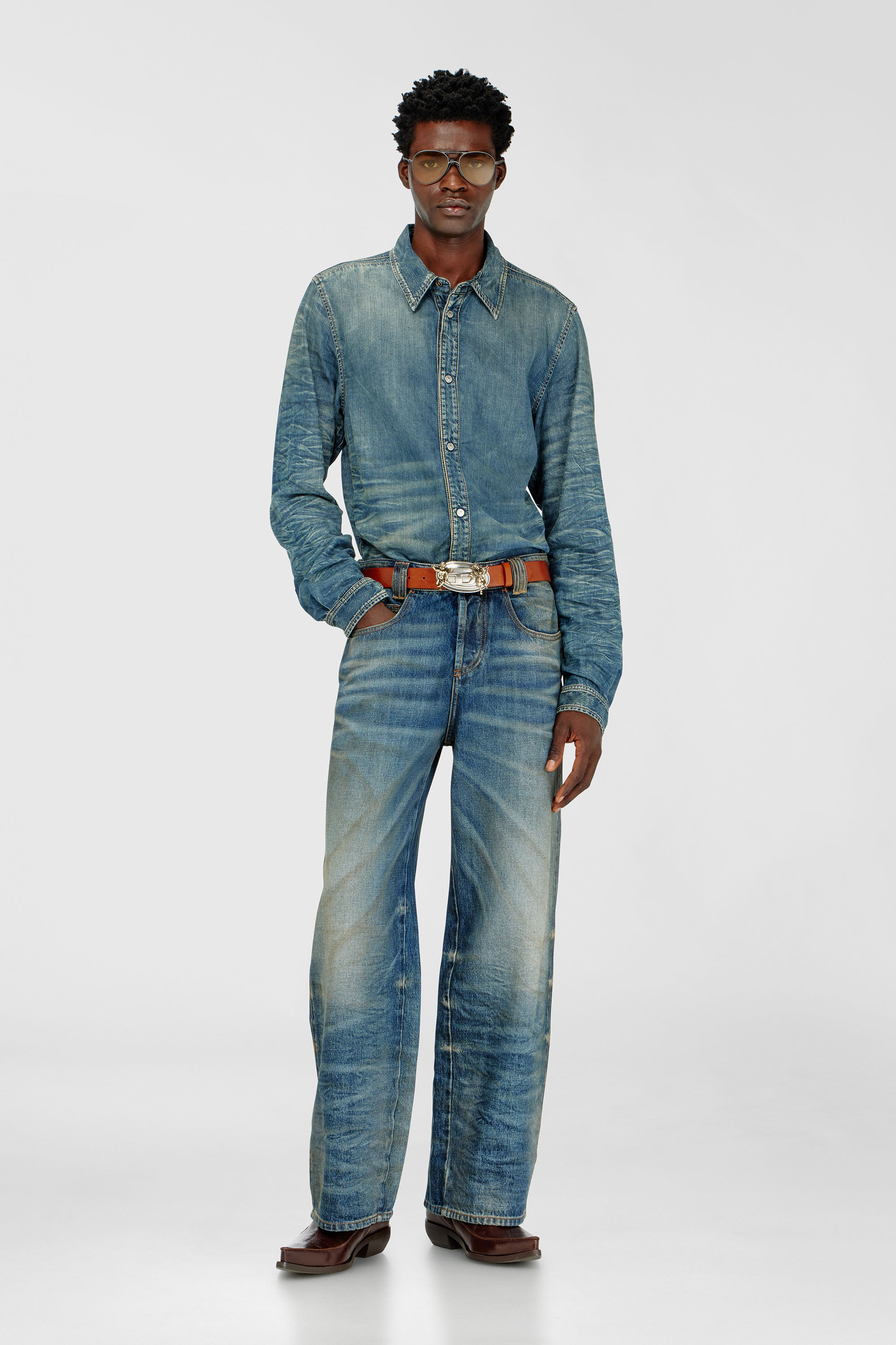 Diesel - D-SYNAR-FSJ4, Male's Shirt in dirty-effect creased denim in null - 1