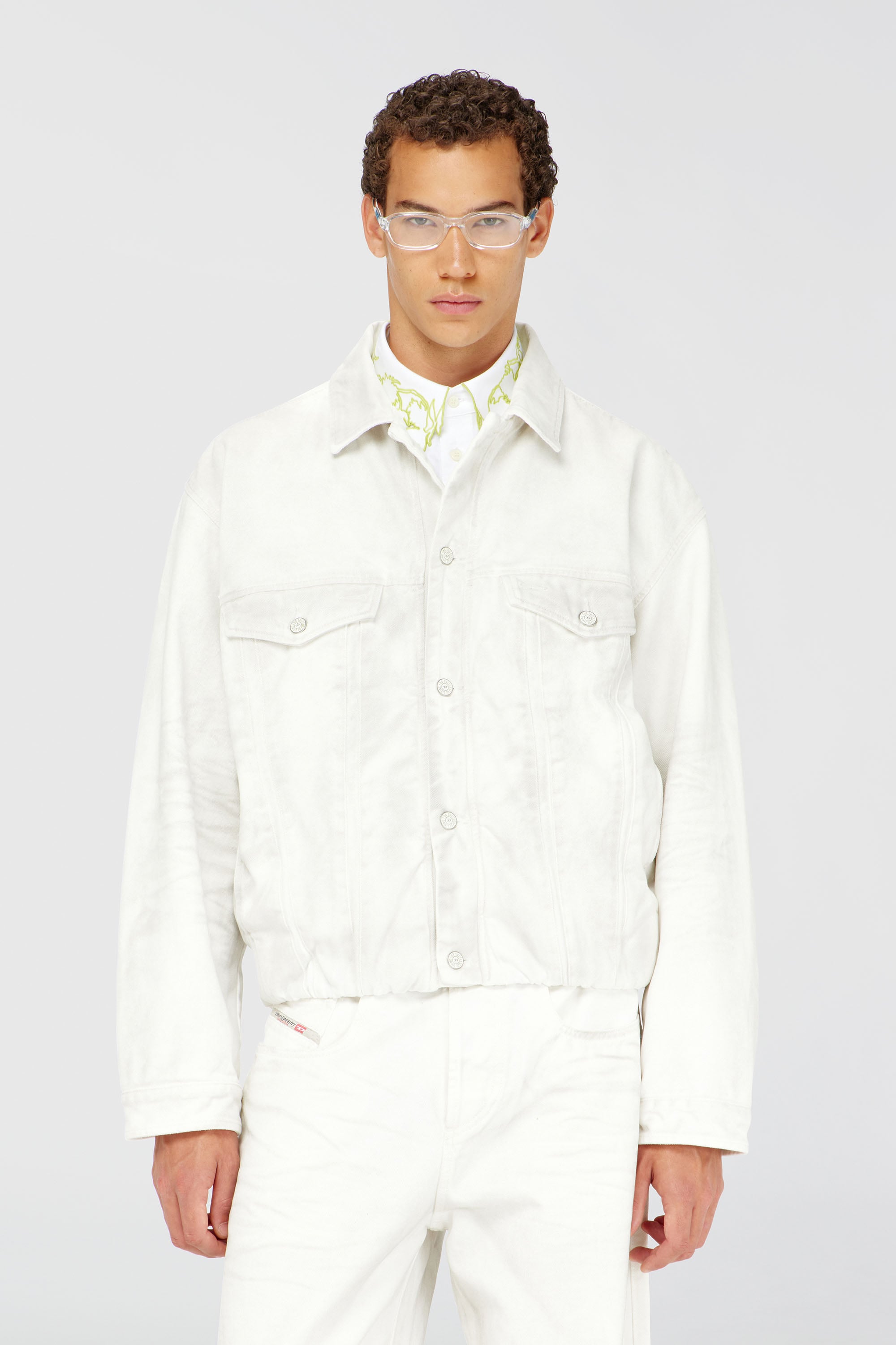 Diesel - D-MORVI-FSJ1, Male's Elasticated trucker jacket in denim in ホワイト - 1