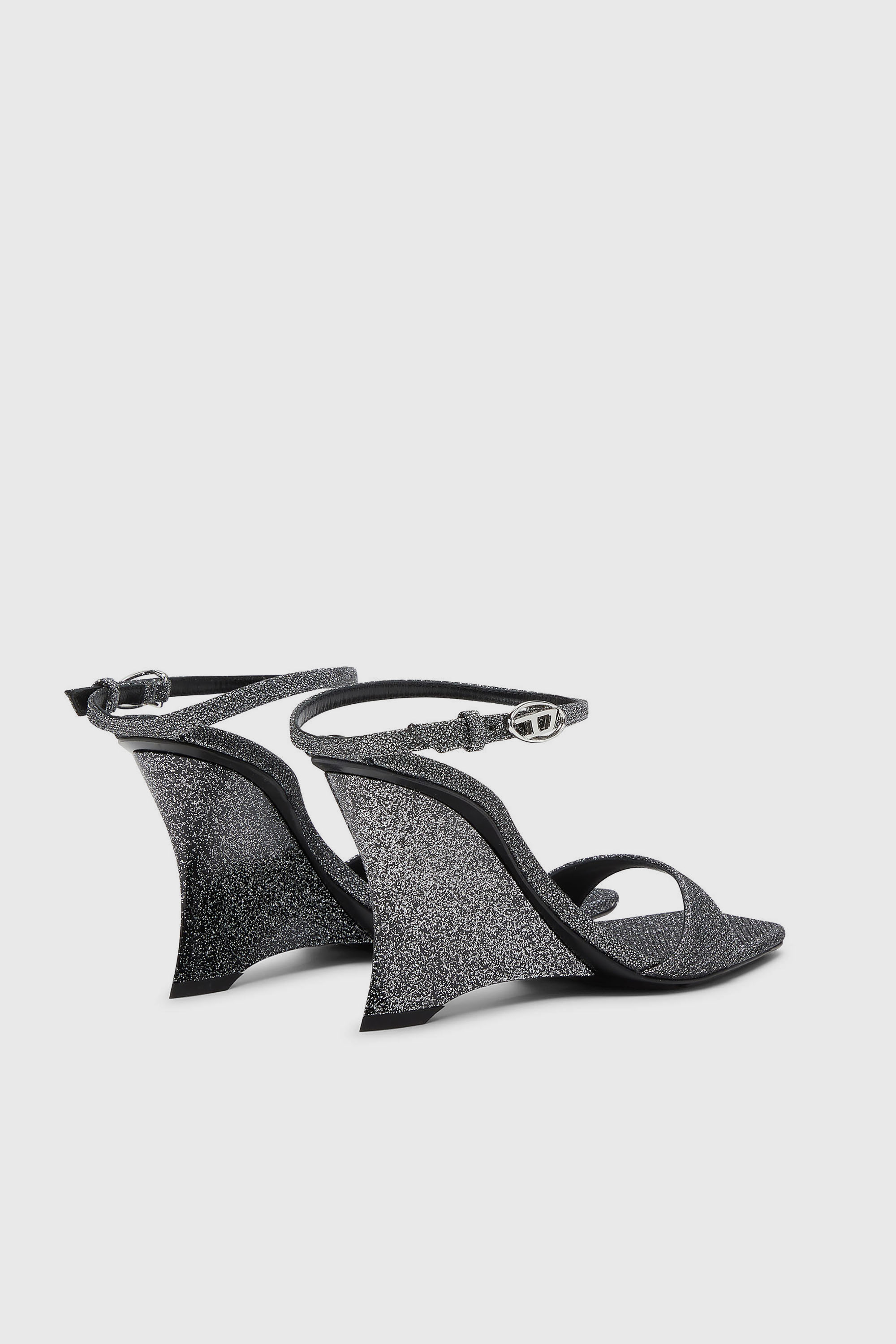 Diesel - D-AMBER SANDAL WEDGE, Female's ウェッジサンダル in シルバー - 3