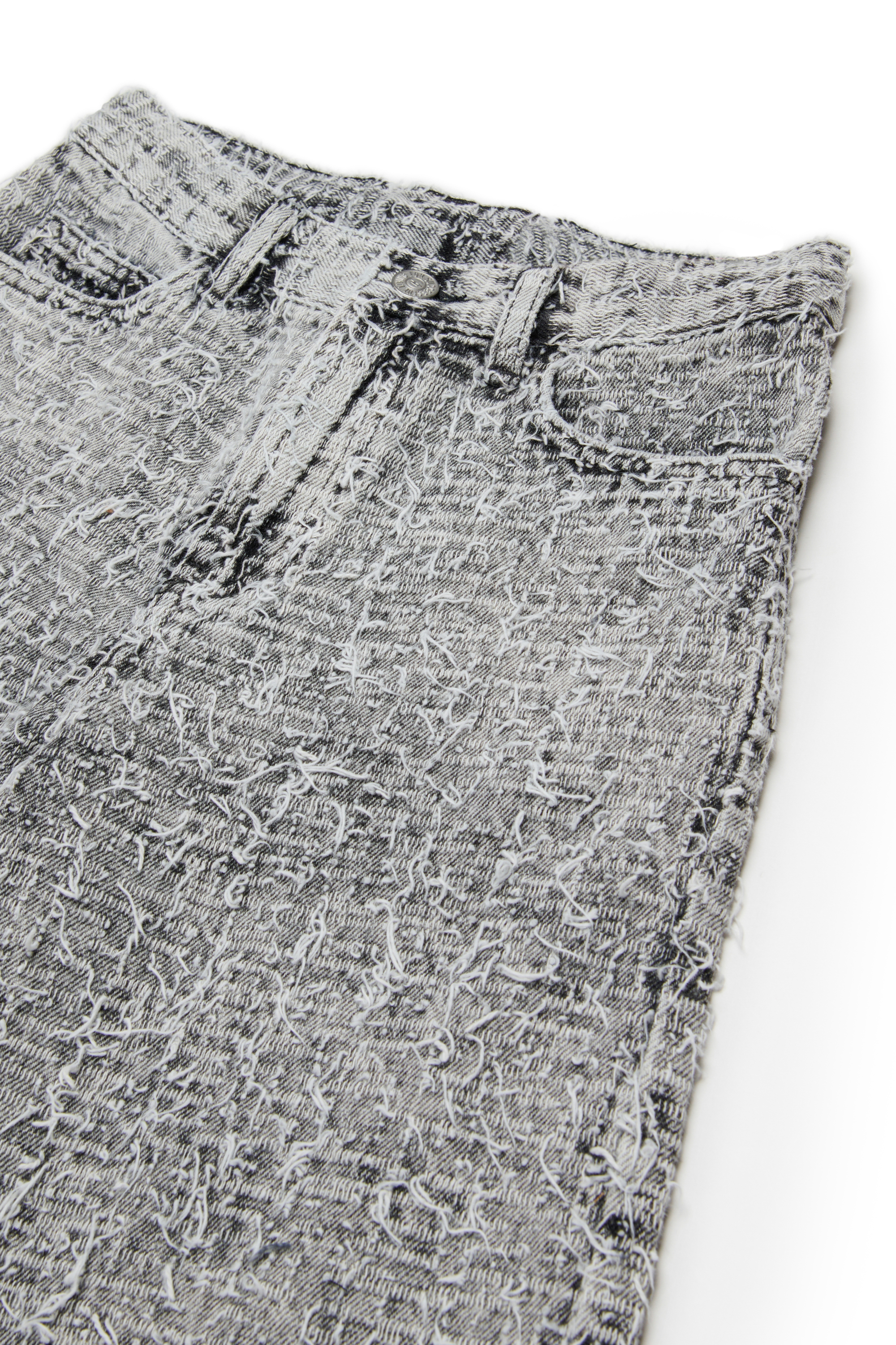 Diesel - D-ARGJX-SHORT-J, Female's デニムショートパンツ in グレー - 3