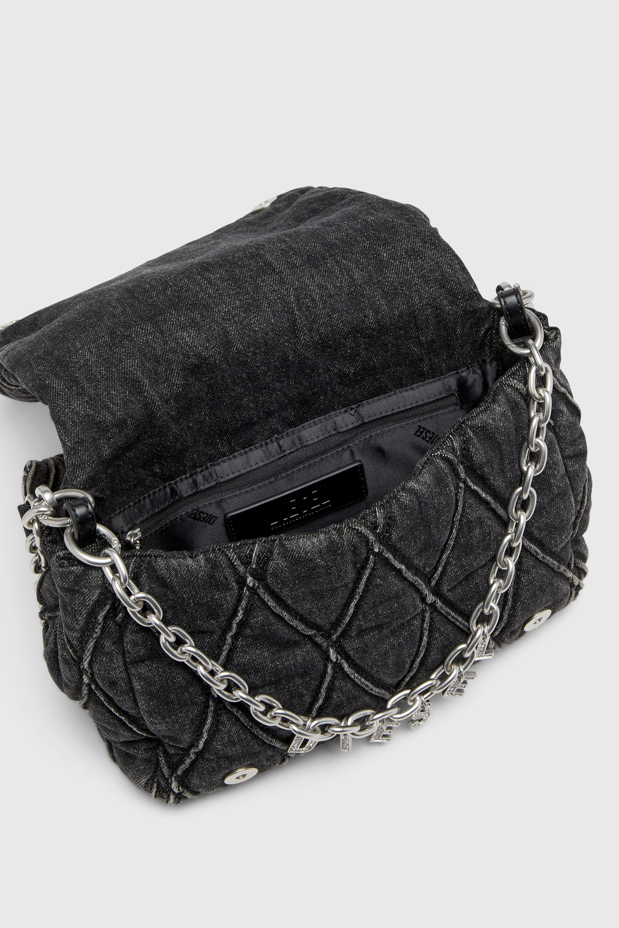 DIESEL☆ショルダーバック　ブラックデニム生地 Diesel ウィメンズ バッグ Charm-D Shoulder M bag キルト デニム