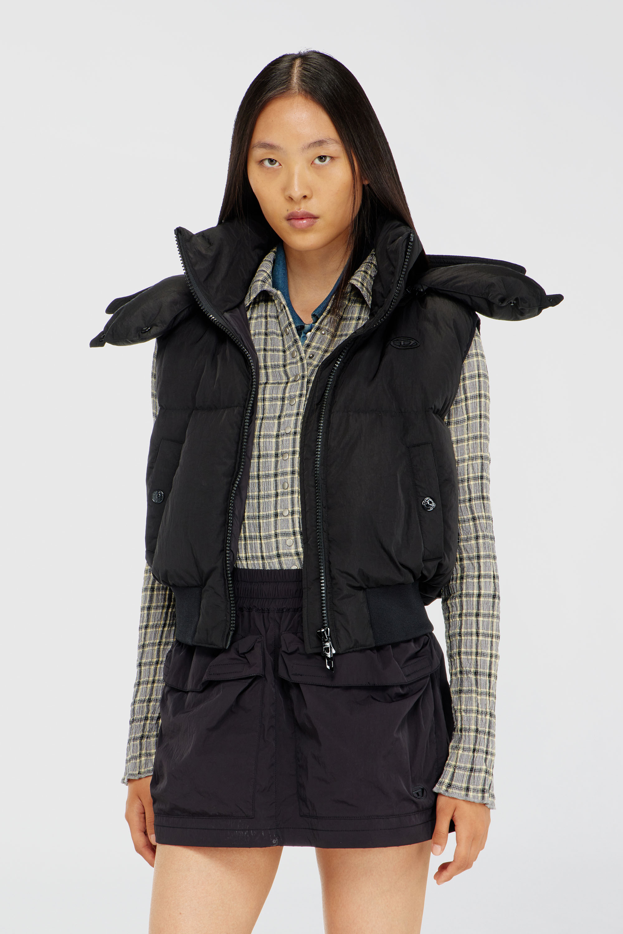 Diesel - W-PEYT-SSL-NEW-WD, Female's ダウンベスト in ブラック - 3