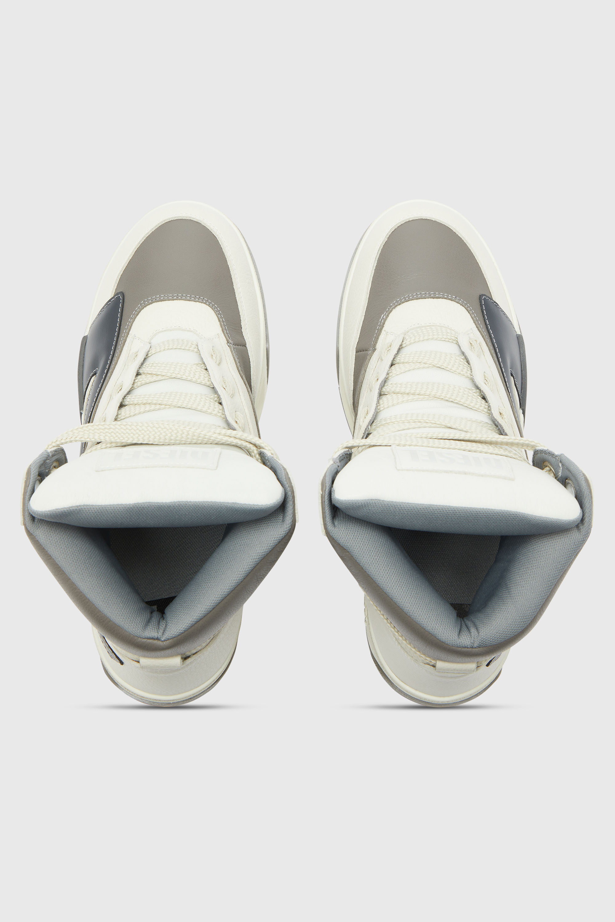 Diesel - S-D-OLLIE MID, Male's ミッドカットスニーカー in ホワイト/グレー - 5