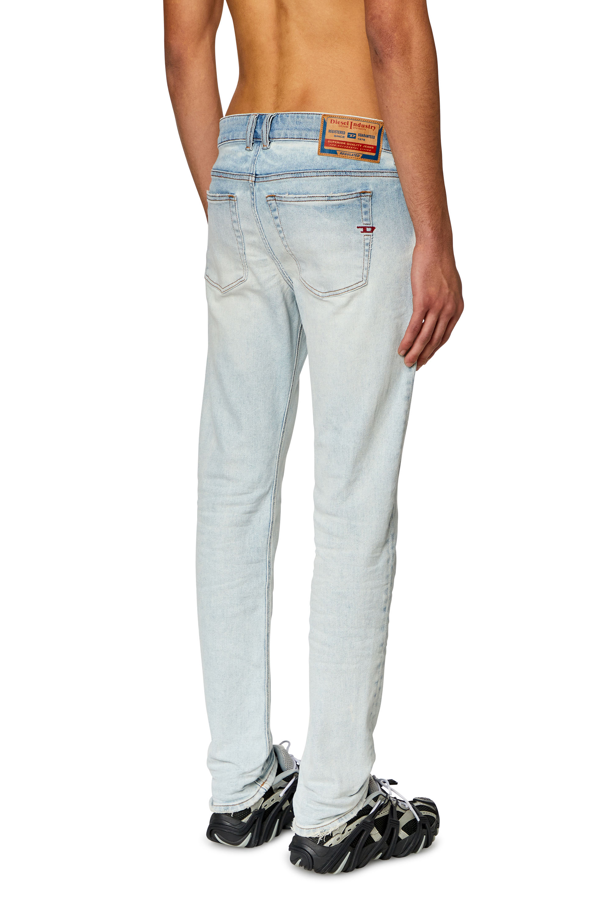 Diesel - Male's Skinny Jeans 1979 Sleenker 09H73, ライトブルー - 4