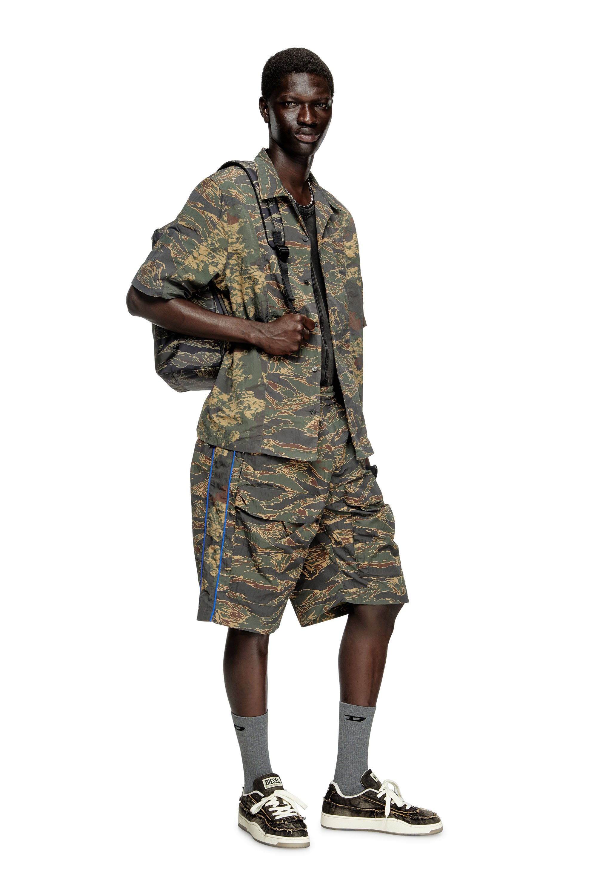 Diesel - S-BRACK-EPBW, Male's Shirt with mixed camo prints in ミリタリーグリーン - 2