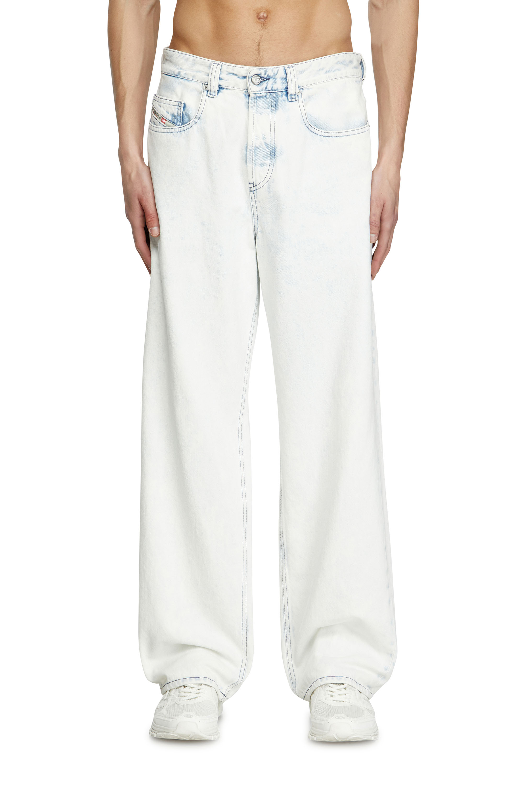 Diesel - Male's Relaxed Jeans 2001 D-Macro 09L80, ライトブルー - 3