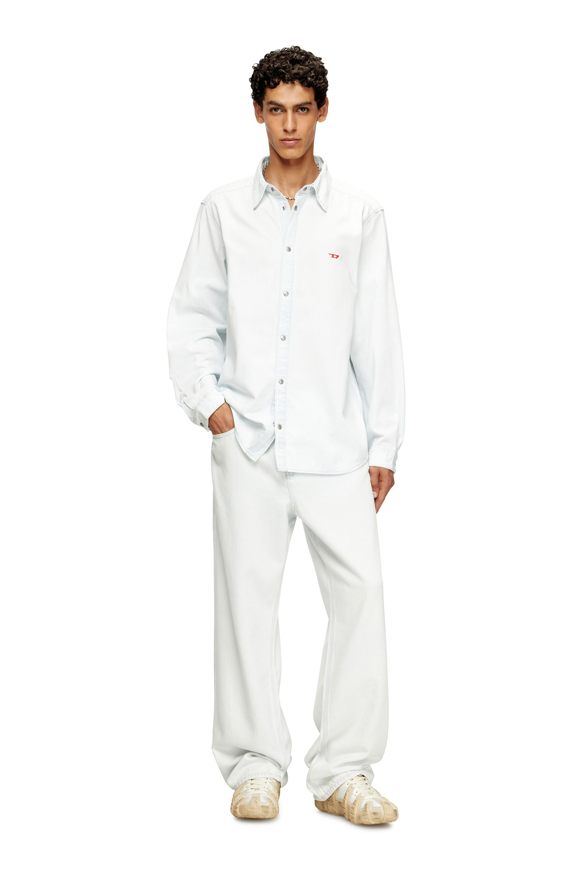 Diesel - D-SIMPLY, Male's Shirt in bleach-effect denim in ライトブルー - 1