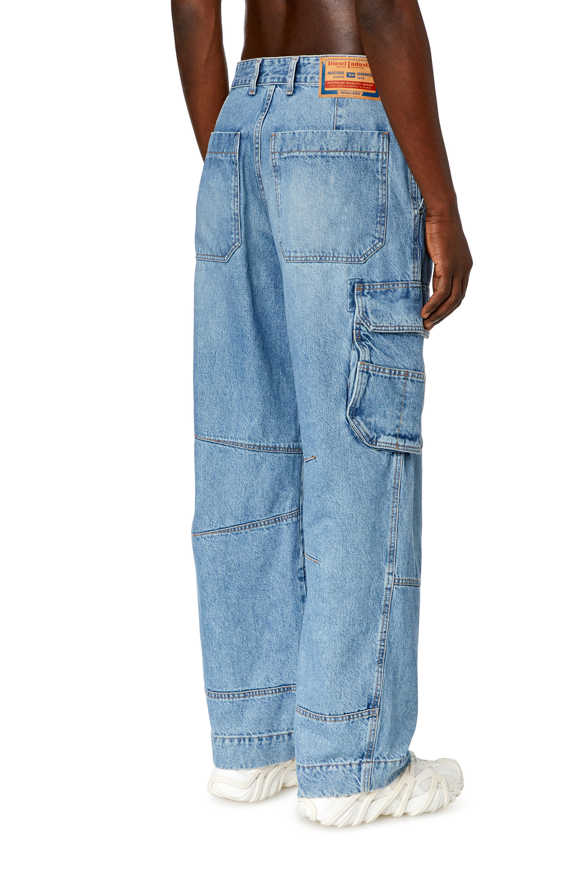 Diesel - Male's Relaxed Jeans D-Fish 0KIAH, ライトブルー - 4