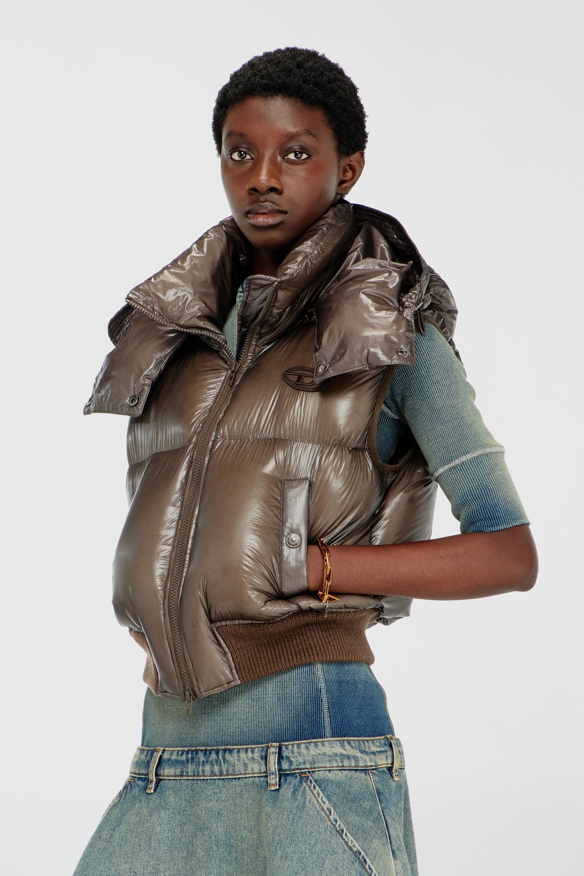 Diesel - W-PEYT-SSL-NEW-T1, Female's ダウンベスト in ブラウン - 1