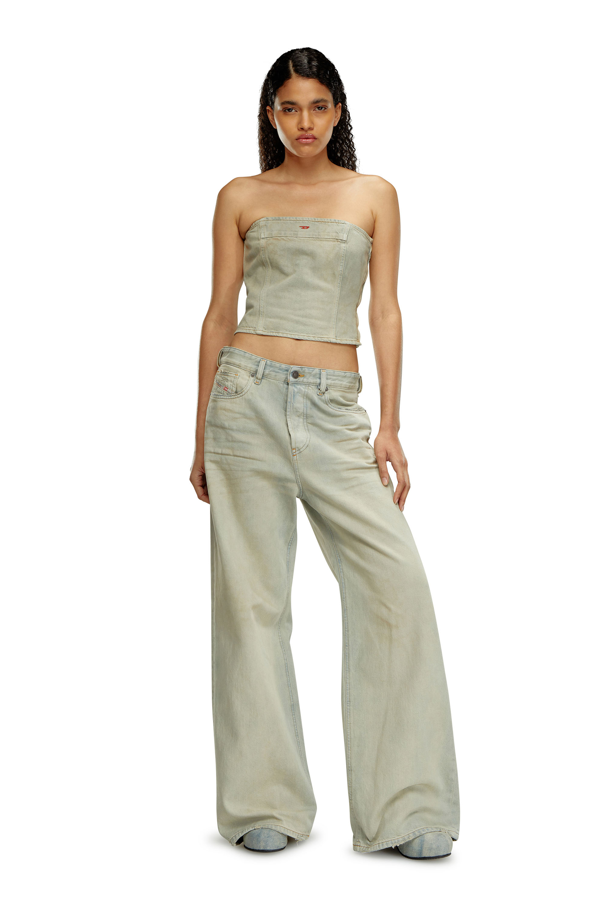 Diesel - Female's Relaxed Jeans 1996 D-Sire 09H60, ライトブルー - 1