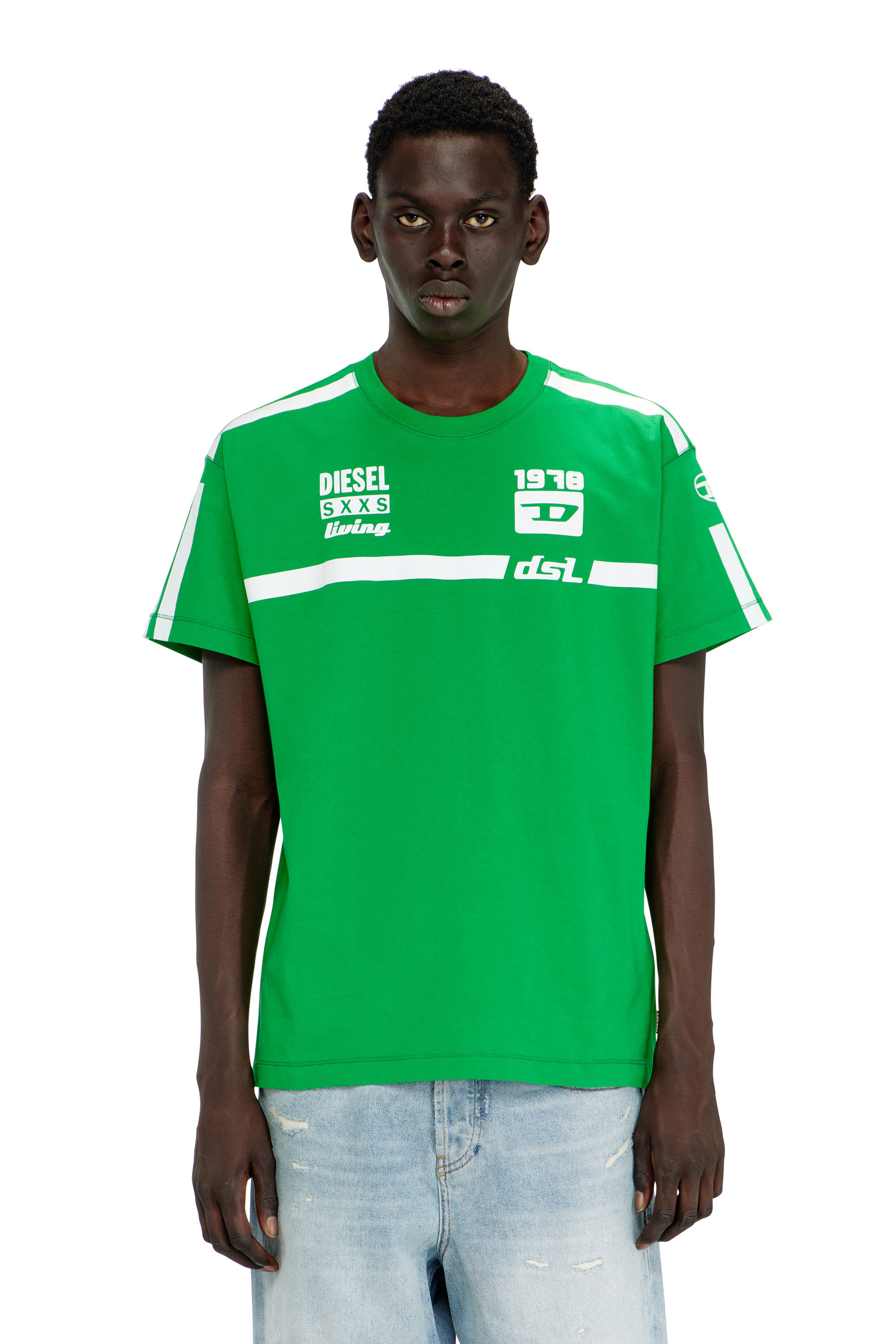 Diesel - T-NORM-V12, Male's Tシャツ in グリーン - 3