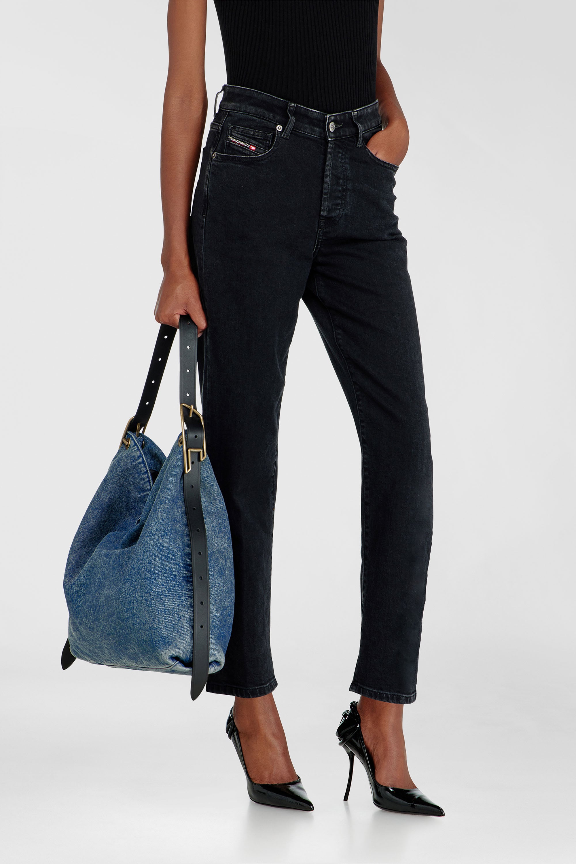 Diesel - Female's Regular Jeans 1981 D-Went 09N89, ブラック/ダークグレー - 7