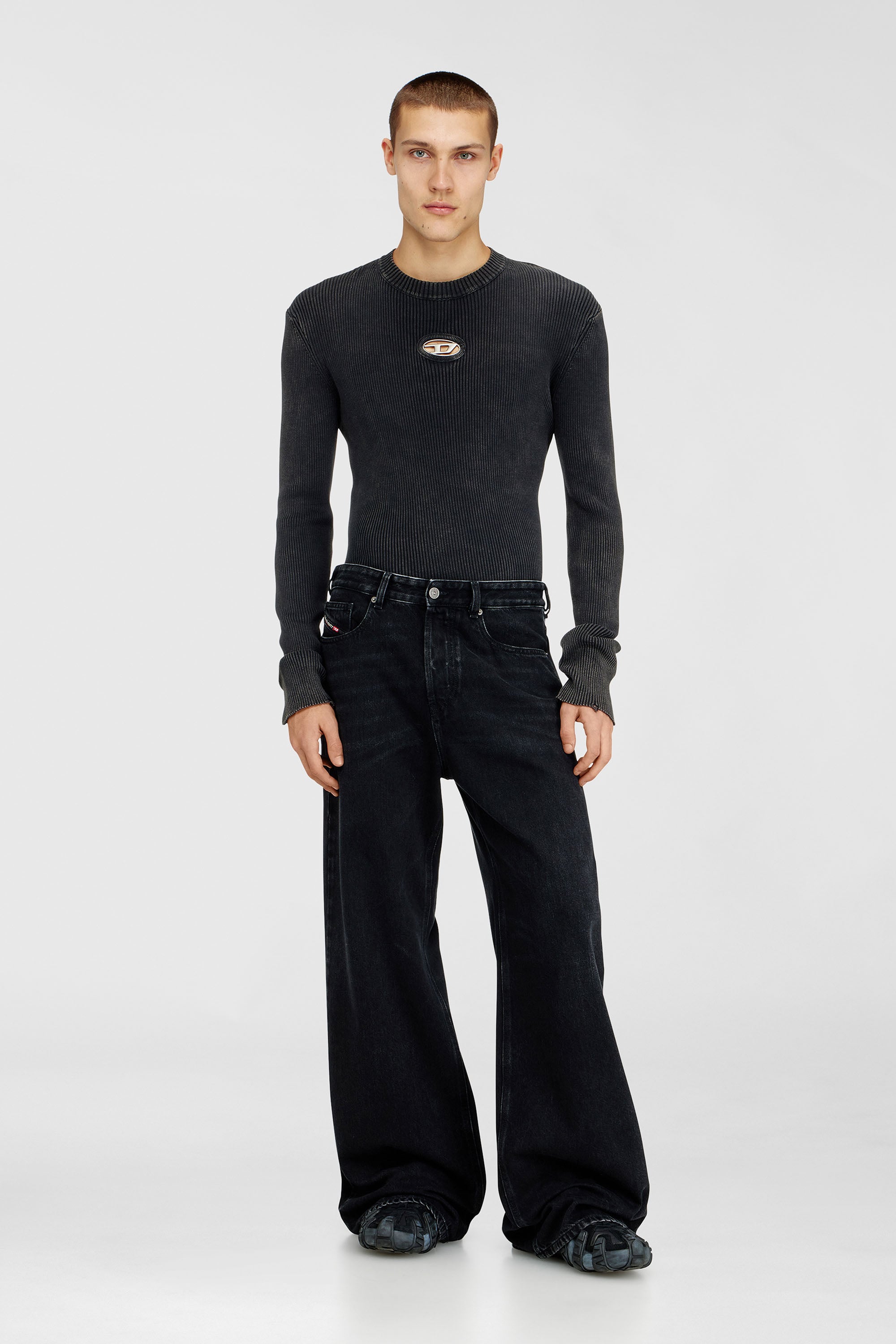 Diesel - Male's Relaxed Jeans D-Rise 09P09, ブラック/ダークグレー - 1