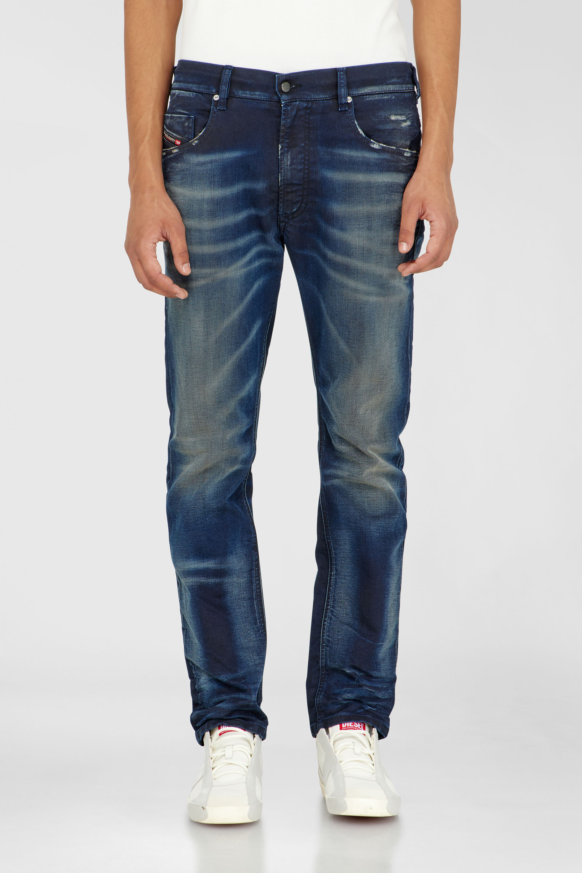 Diesel - Male's Regular 2032 D-Krooley-BW Joggjeans&reg; 068WU, ダークブルー - 1