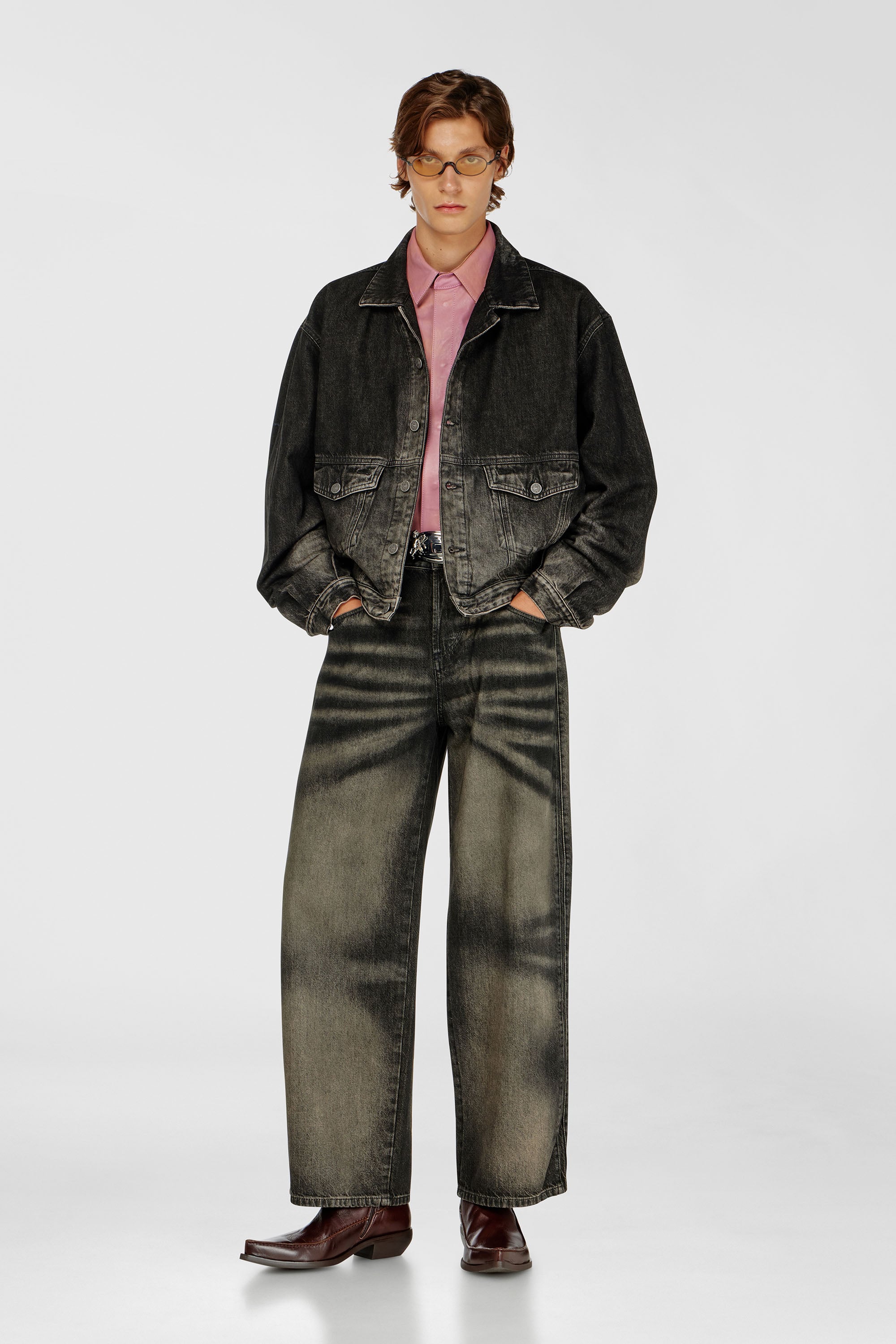 Diesel - D-MORGHI-FSJ, Male's Trucker jacket in dirty-effect denim in ブラック/ダークグレー - 1