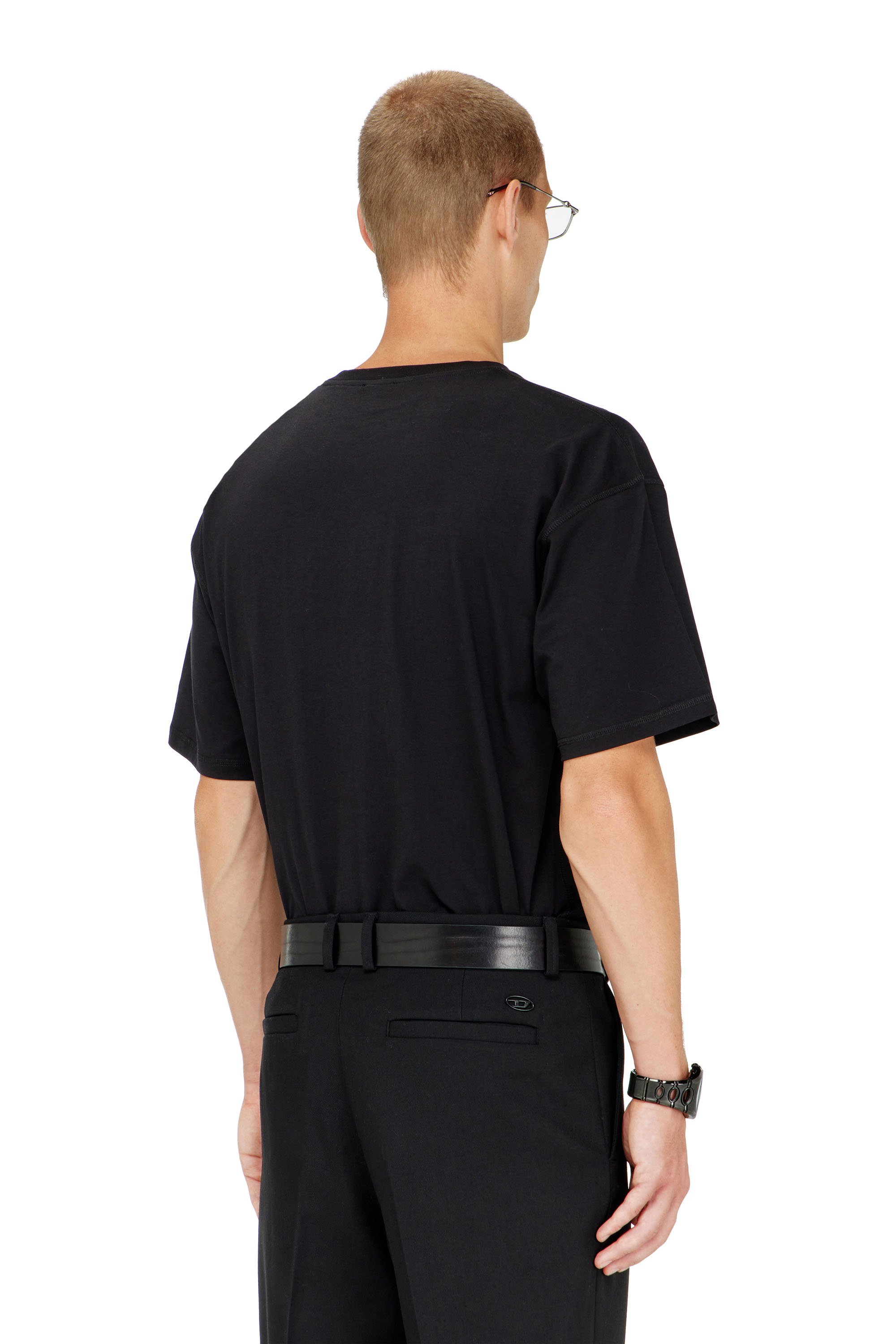 Diesel - T-LUCIEN-IHBI, Male's Tシャツ in ブラック - 4