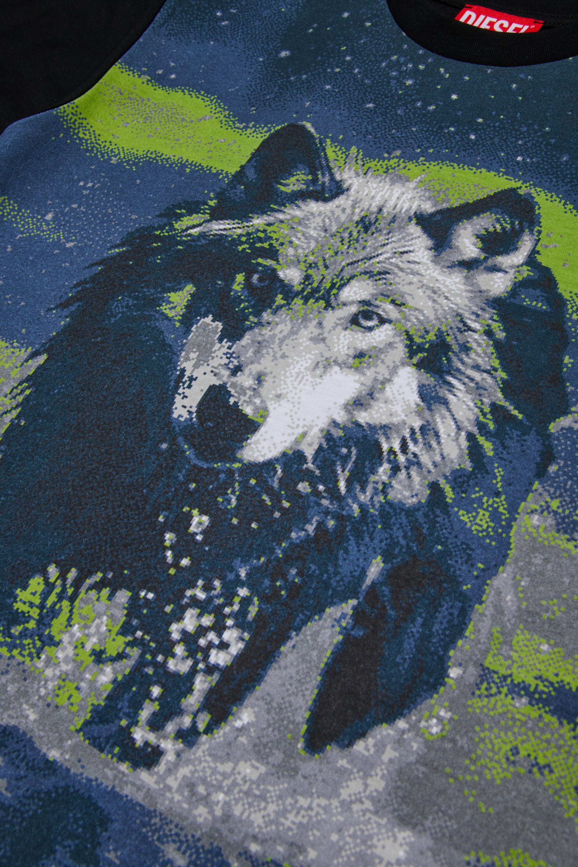 Diesel - TAZIO OVER, Male's Tシャツ in ブラック - 5
