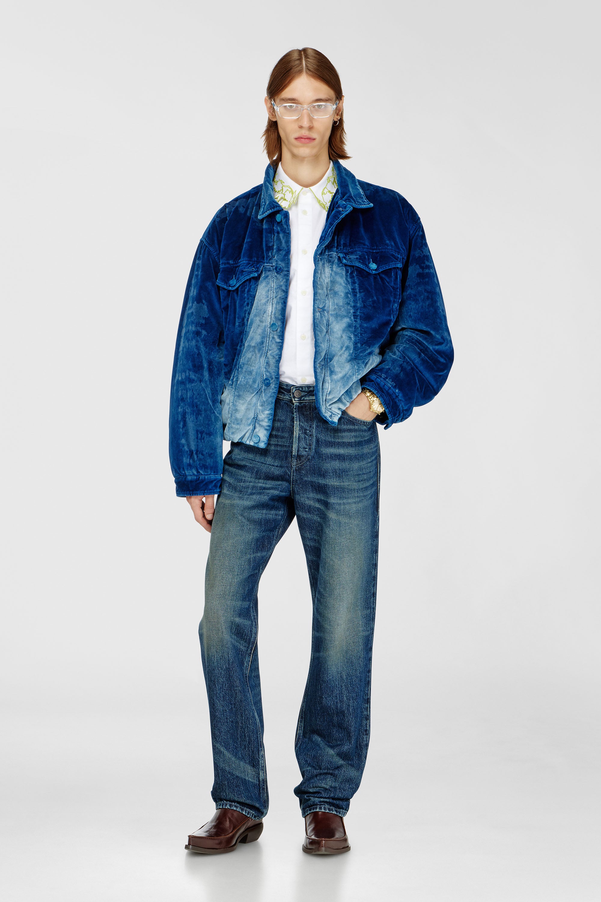 Diesel - D-MORVI-FSJ, Male's Elasticated trucker jacket in velvet denim in ダークブルー - 2