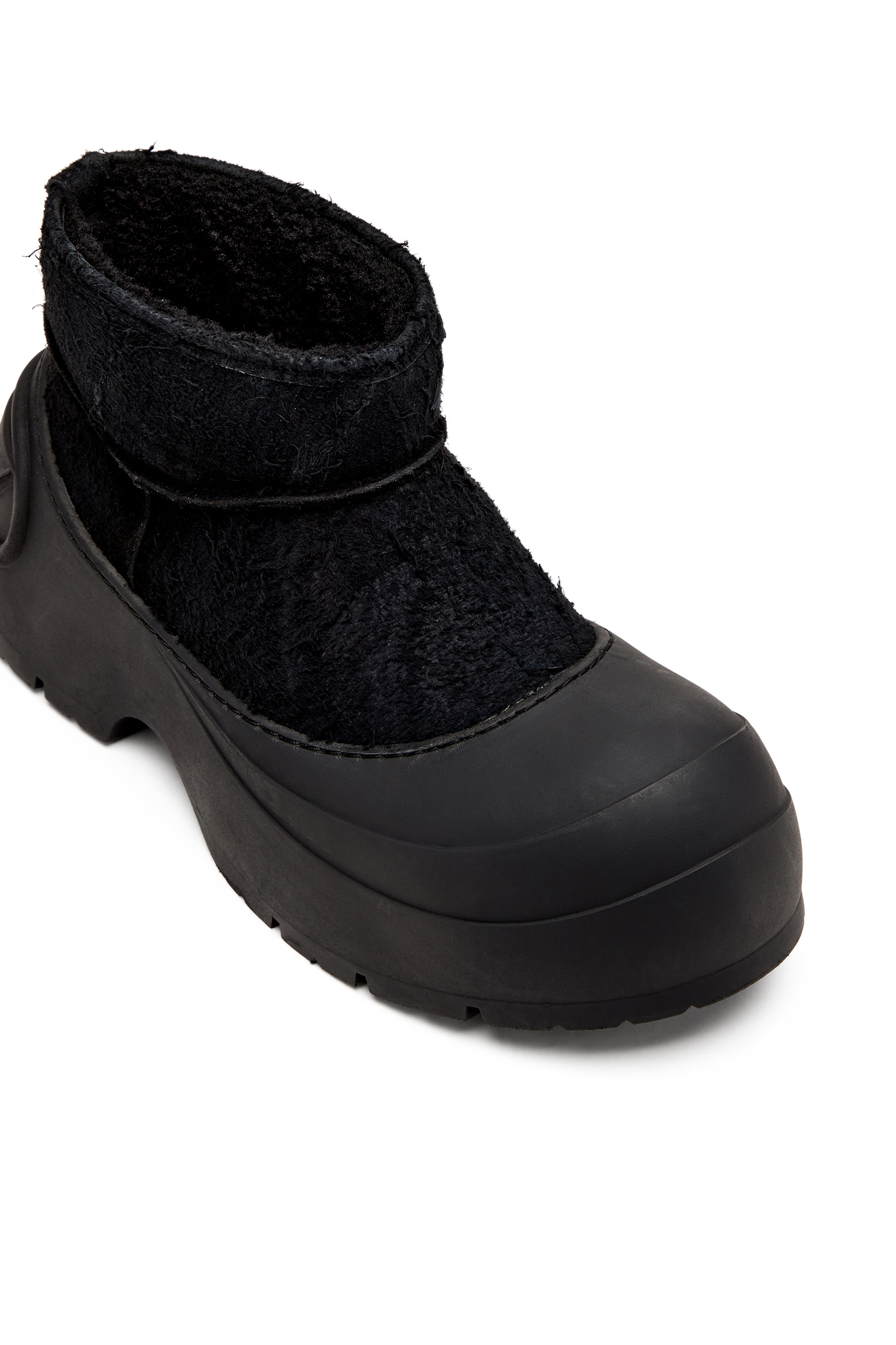 Diesel - D-DONALD MONTONE, Male's D-Donald-Chunky ankle boot with lug sole in ブラック - 6