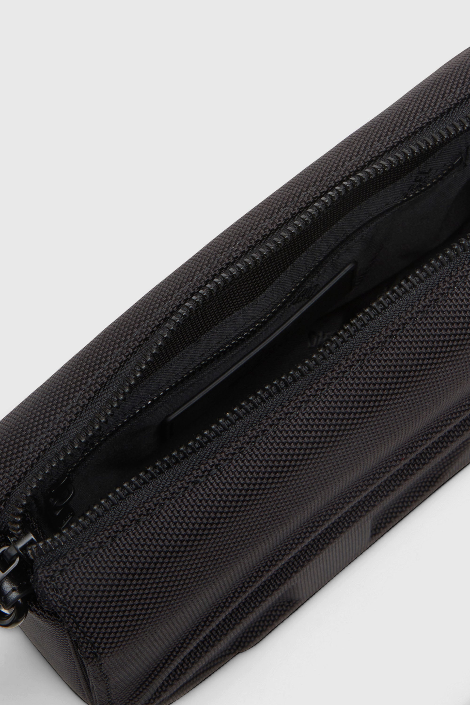 Diesel - 1DR CAMERA BAG, Unisex's カメラバッグ in ブラック - 4
