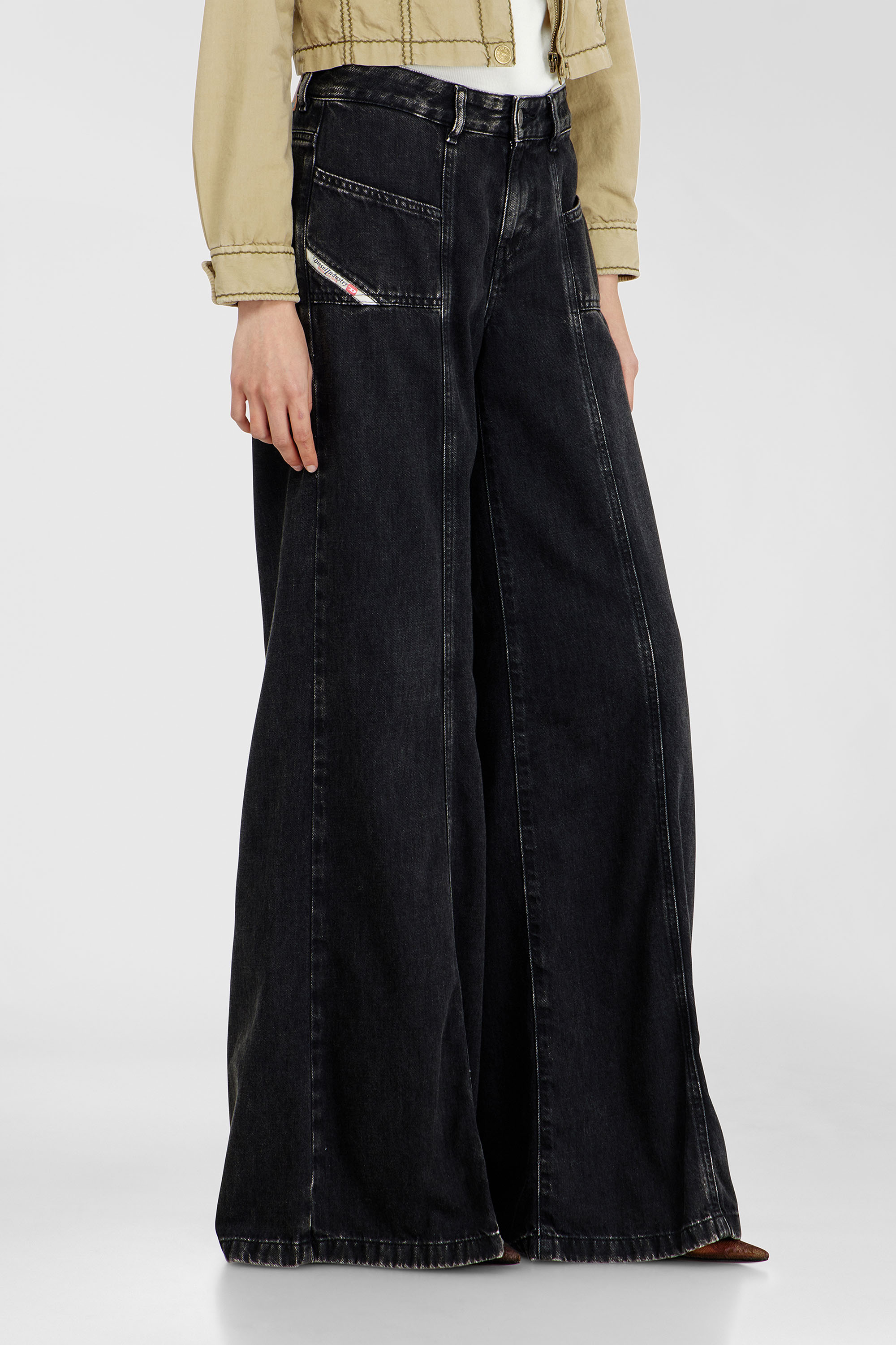 Diesel - Female's Flare Jeans D-Akii 068HN, ブラック/ダークグレー - 7