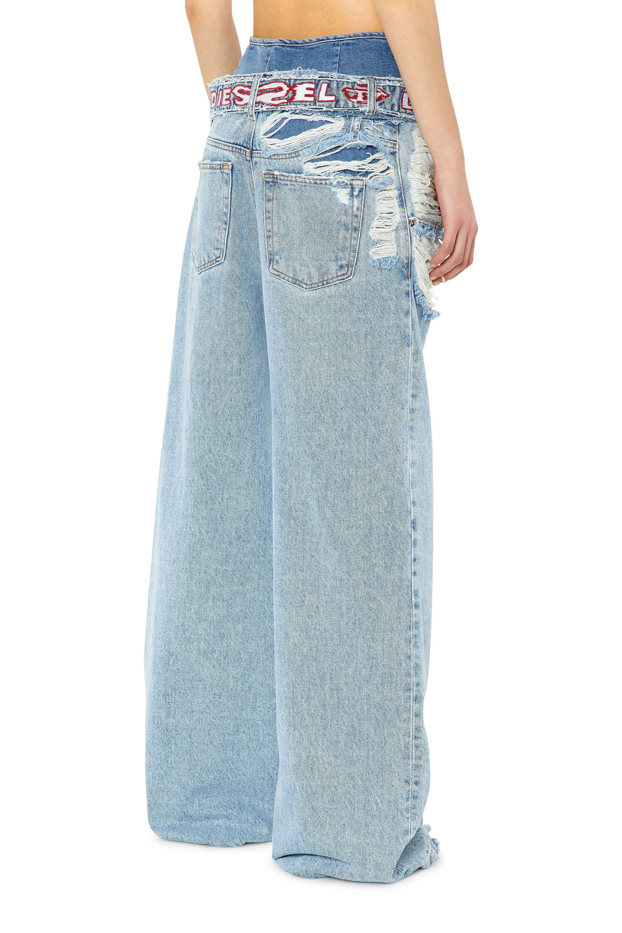 Diesel - Boyfriend Jeans D-Illin 0EMAG, Female's SS23  デニム ボーイフレンド ルーズ ベルト in ライトブルー - 5
